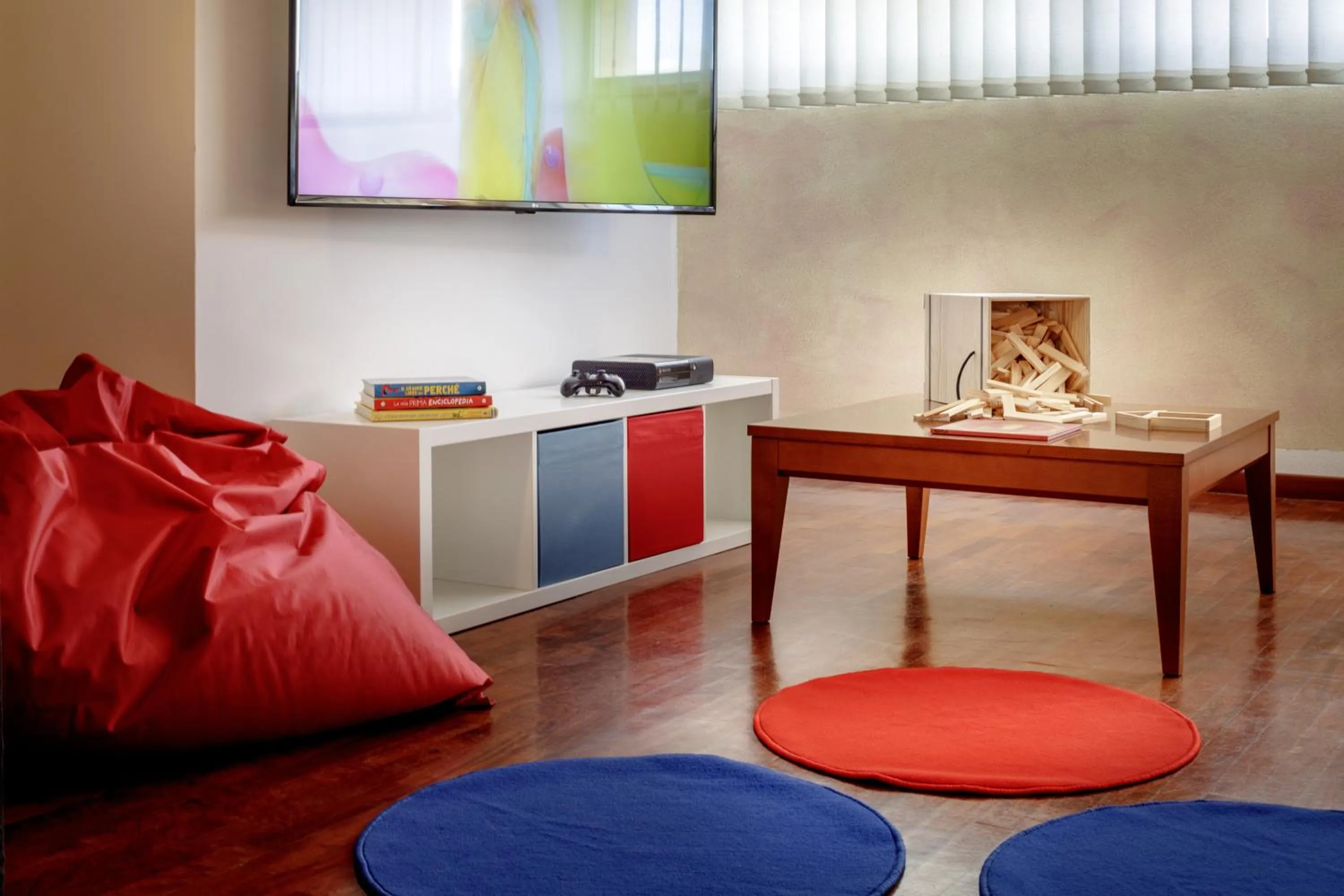 Children play ground in Euro Hotel