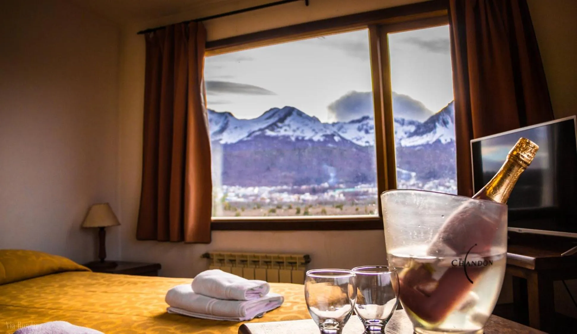 Mountain view in OIKOS