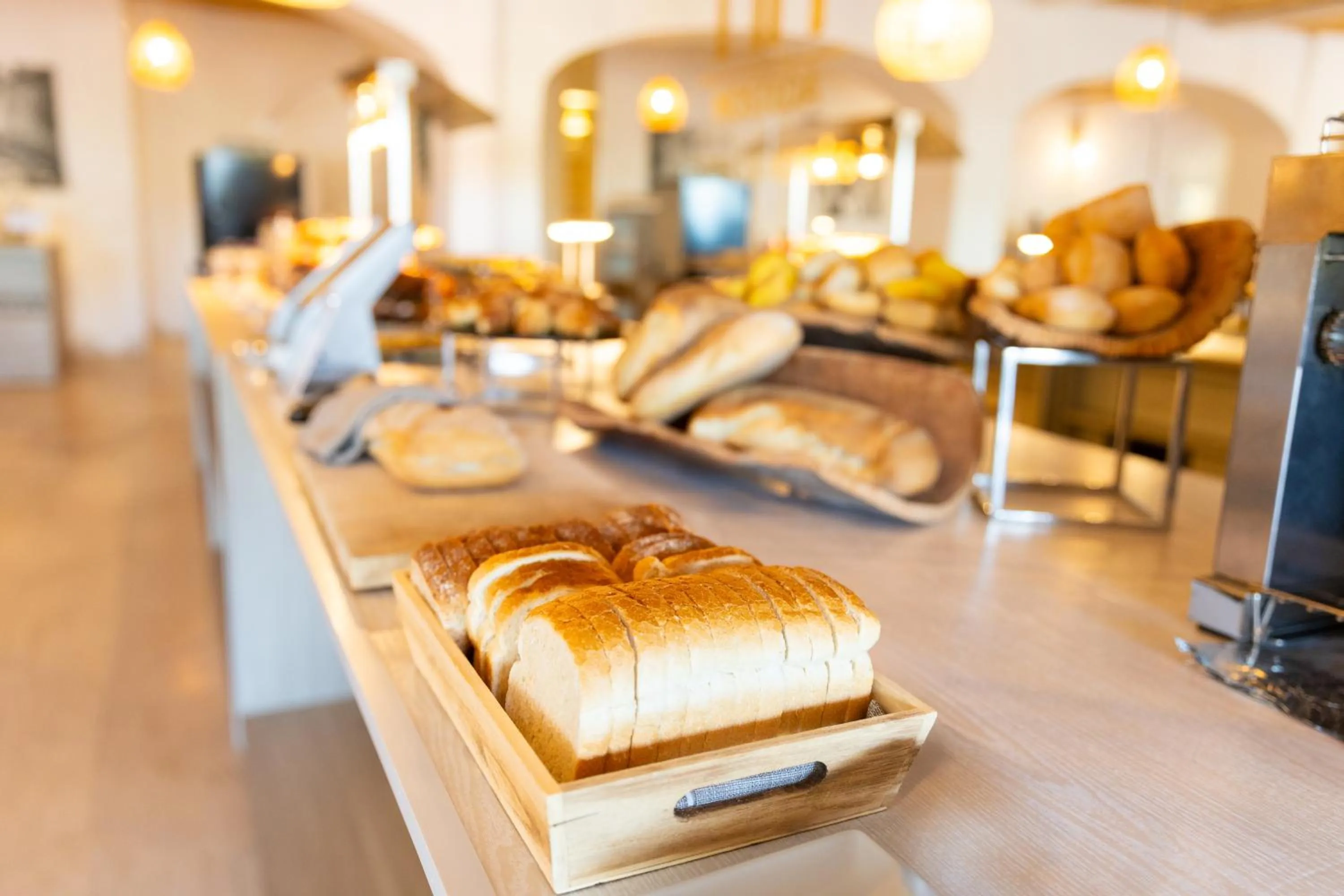 Restaurant/places to eat in Hotel Moresco