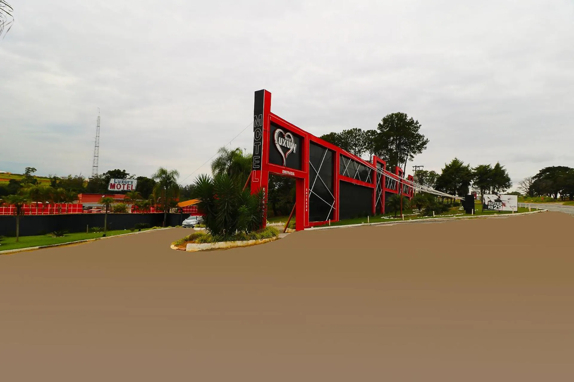 Property building in Motel Luxury