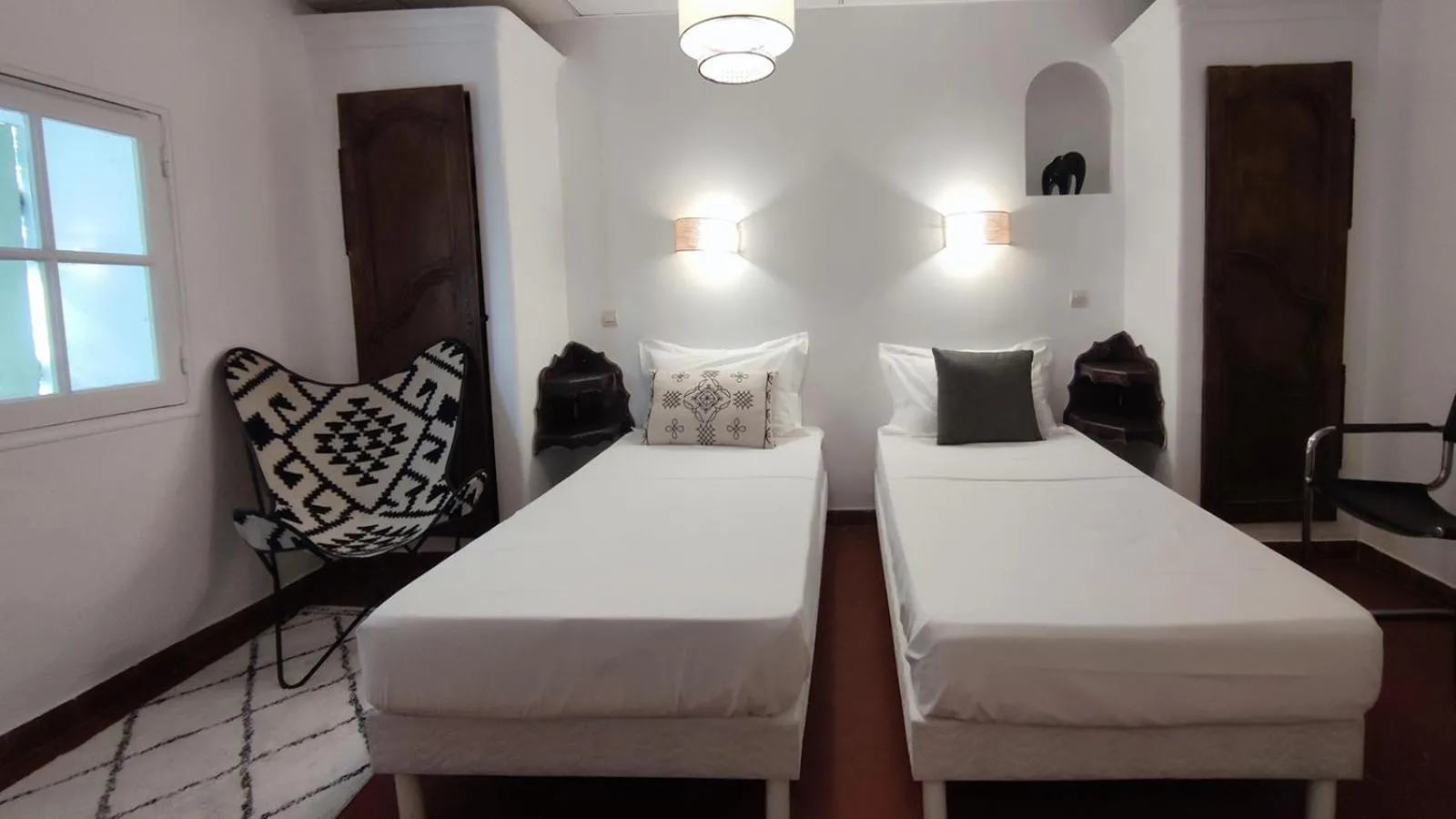 Bed in Logis Hôtel & Restaurant du Parc