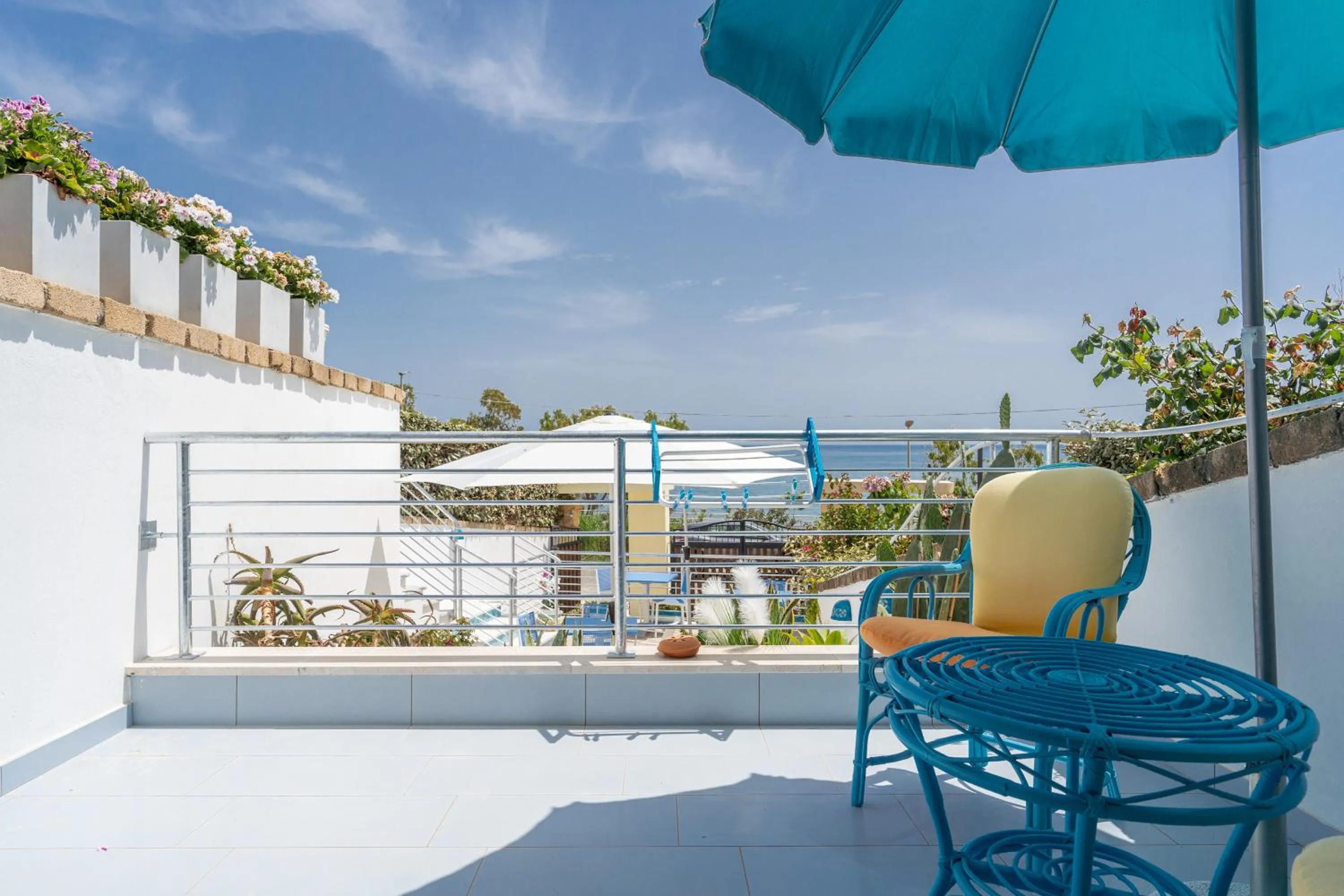 Patio in Almaré B&B