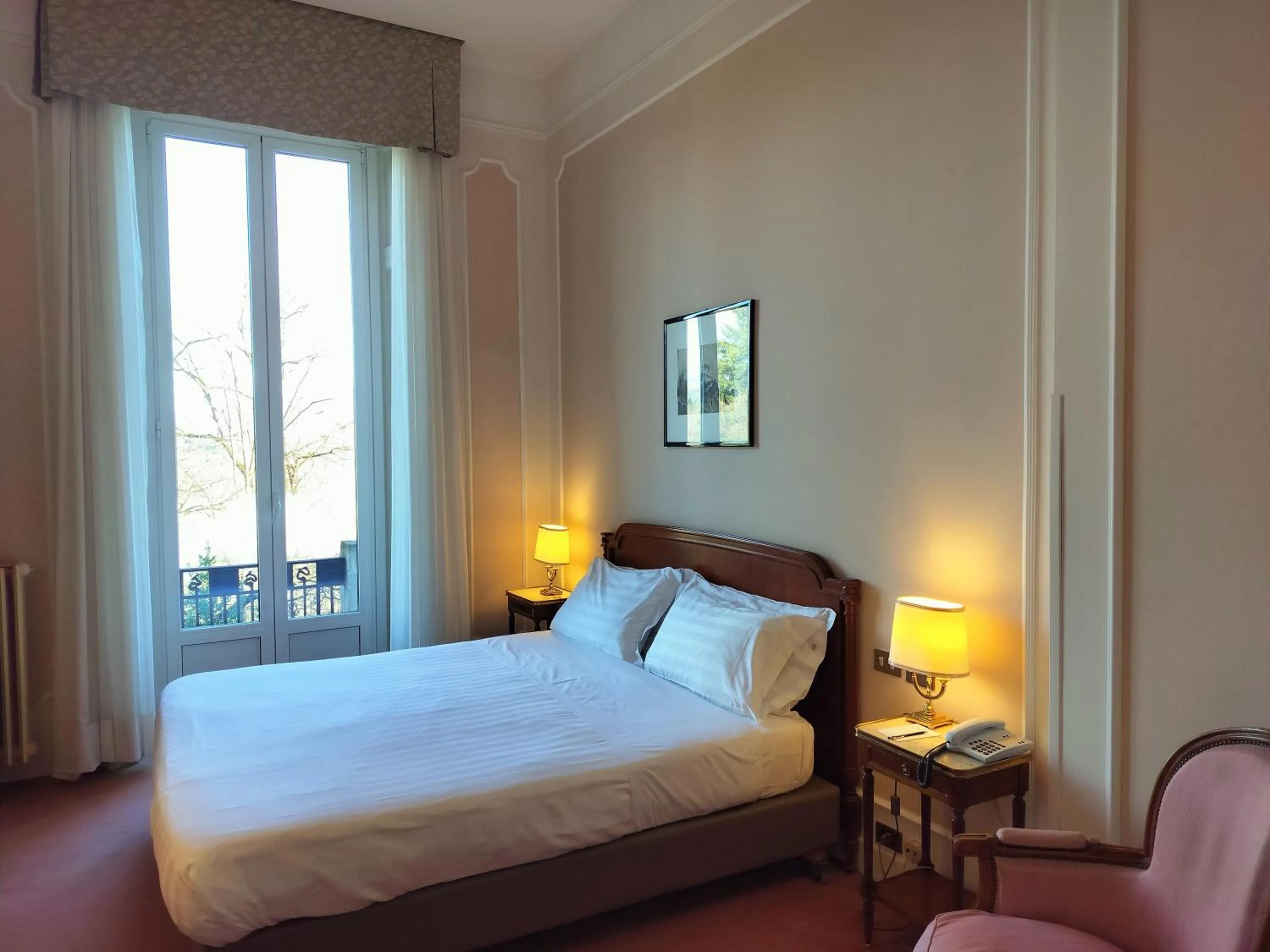 Bedroom, Bed in Palace Grand Hotel Varese