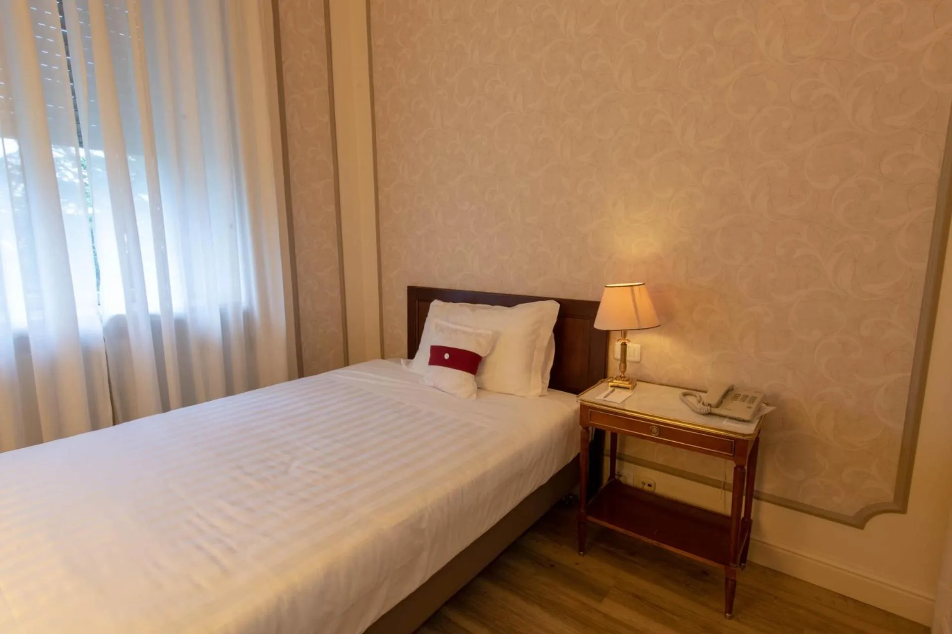 Bedroom, Bed in Palace Grand Hotel Varese