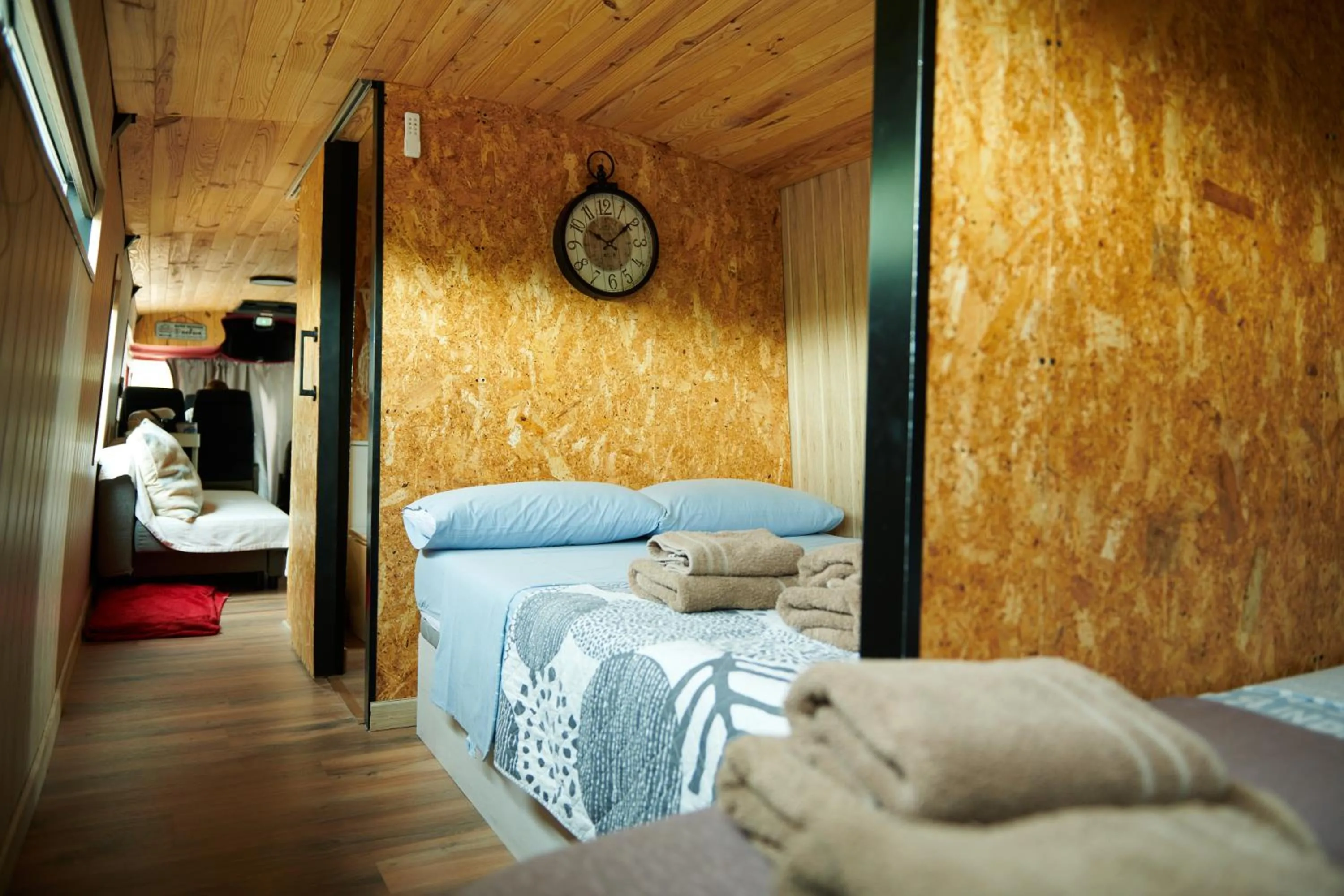 Bedroom, Bed in cuchibus