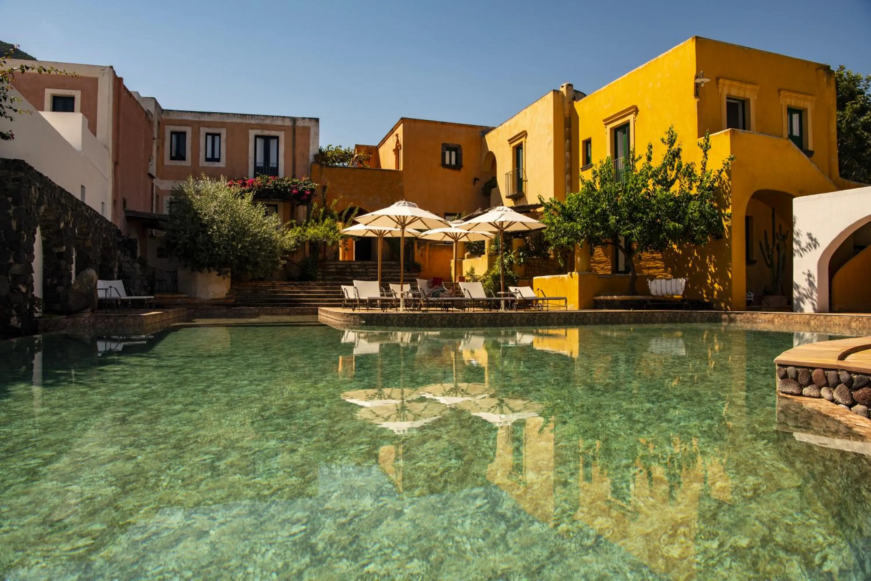 Property building in Hotel Signum