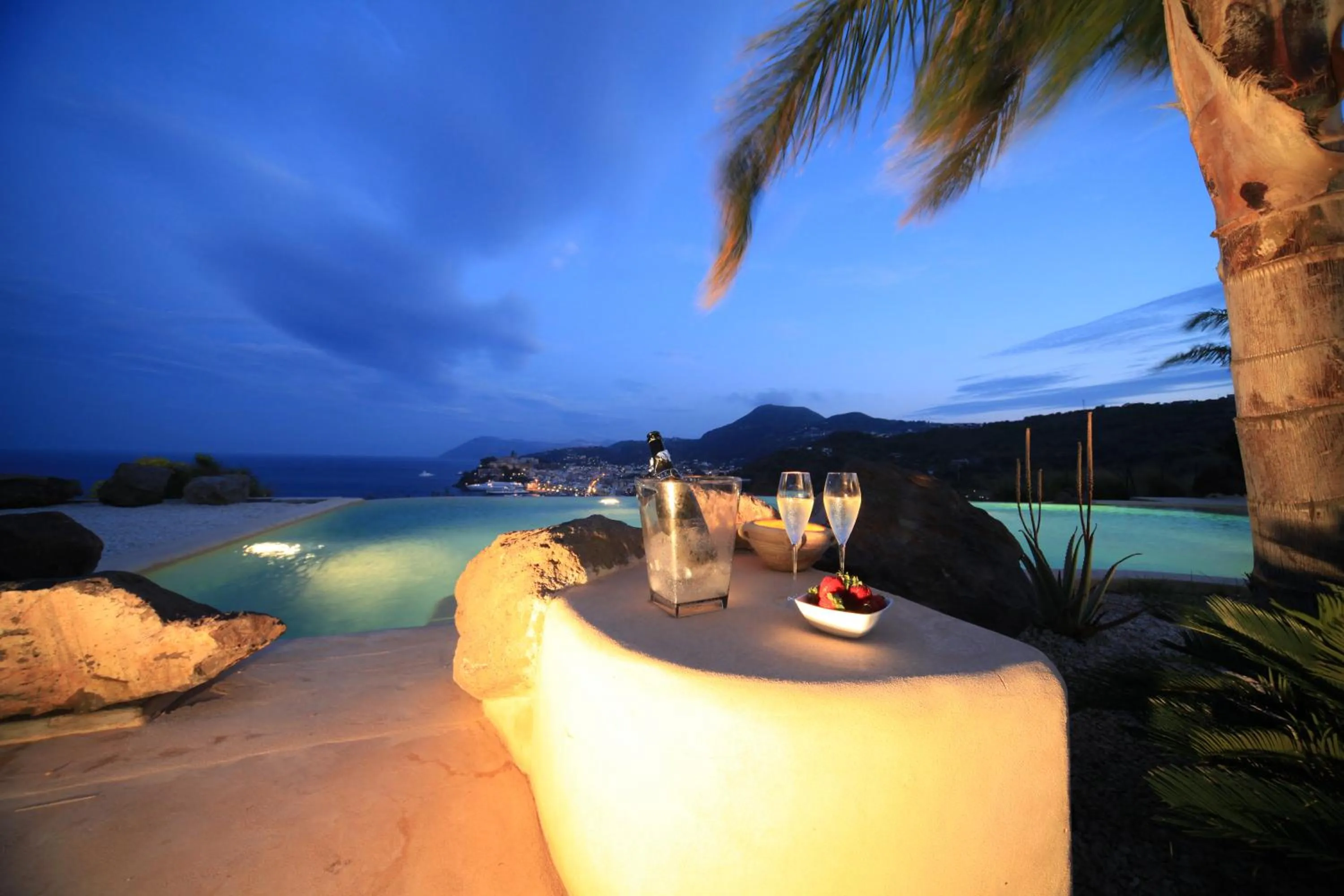 Decorative detail in Hotel Villa Enrica - Aeolian Charme