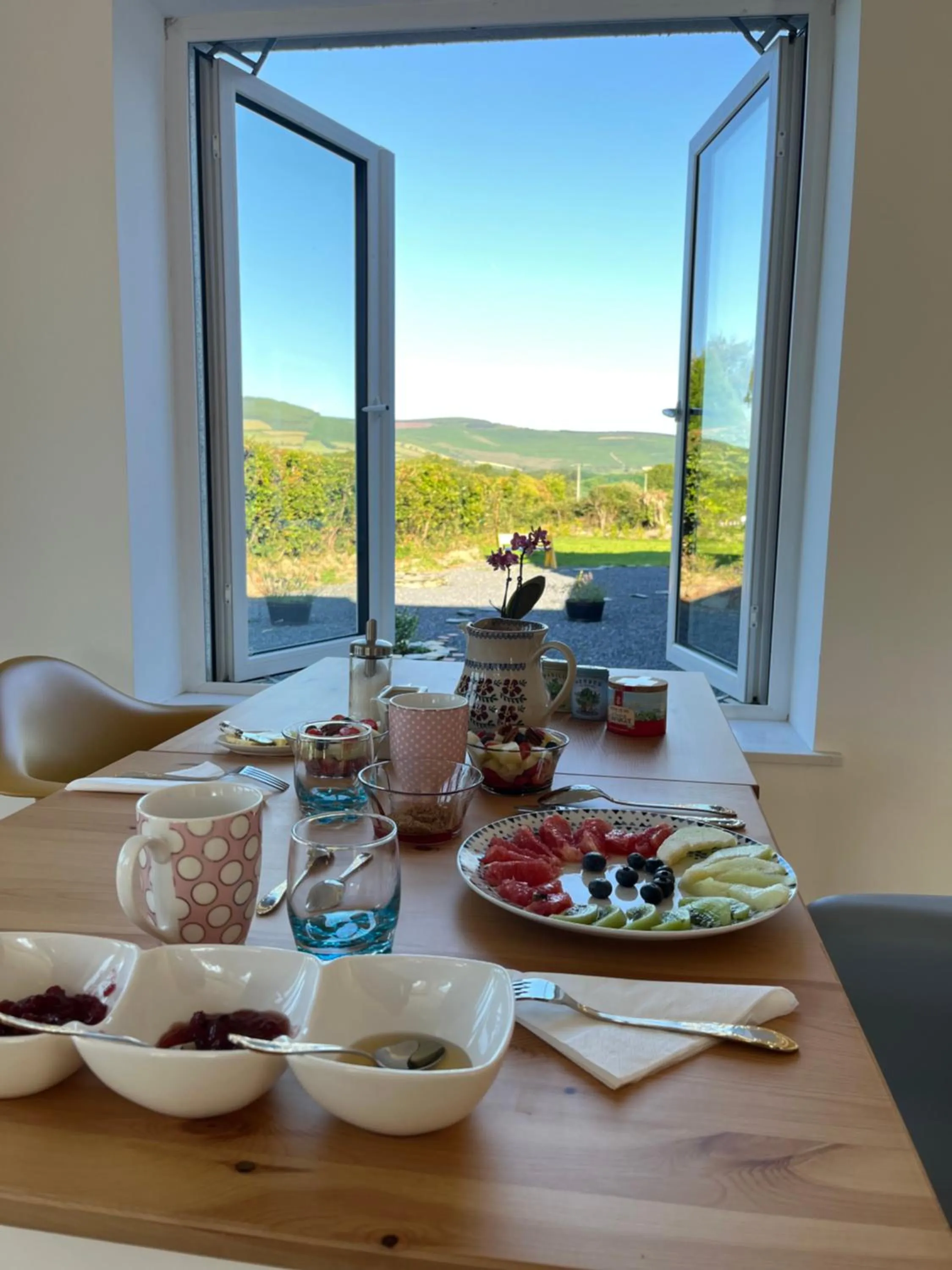Coffee/tea facilities in Mon Petit Cottage - B&B and Guest House in Bunclody