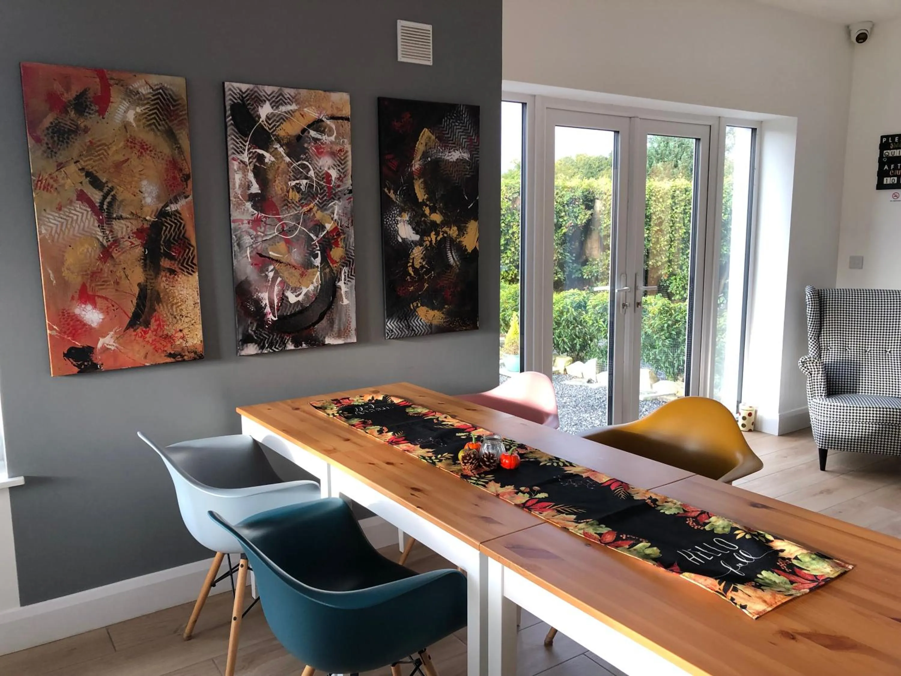 Dining area in Mon Petit Cottage - B&B and Guest House in Bunclody