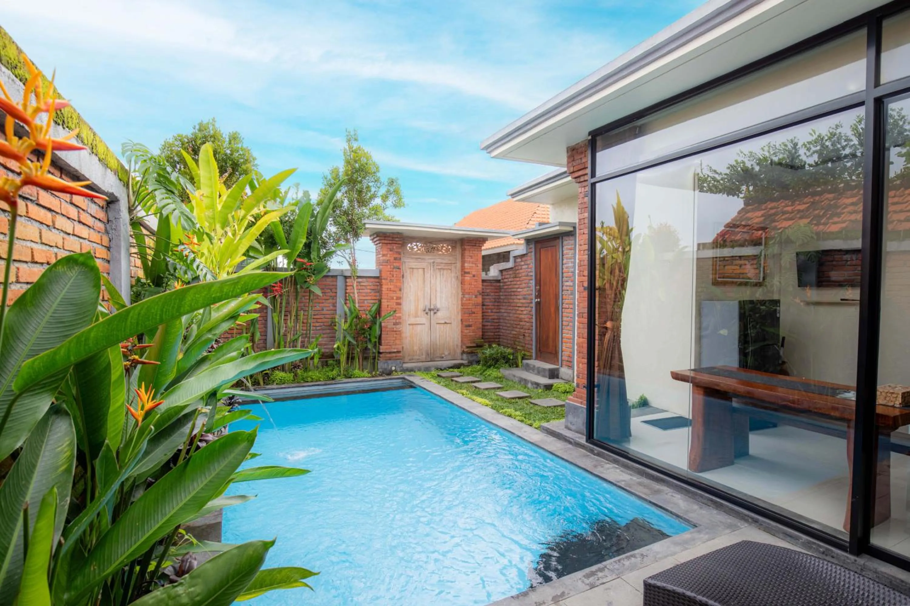 Swimming pool in Ubud Mayura Private Pool Villa