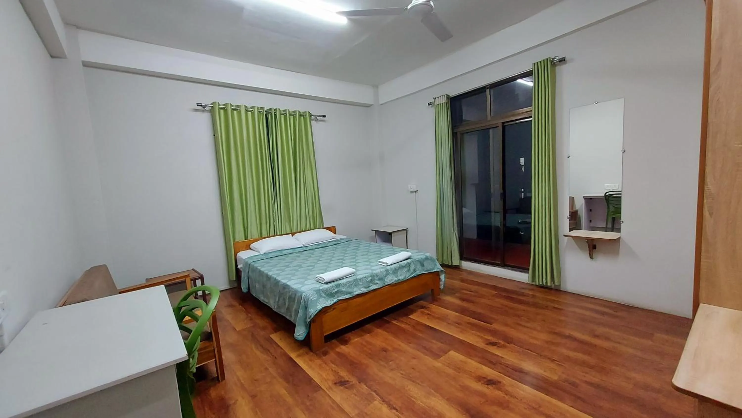 Bed in Hotel Dinthar Zara