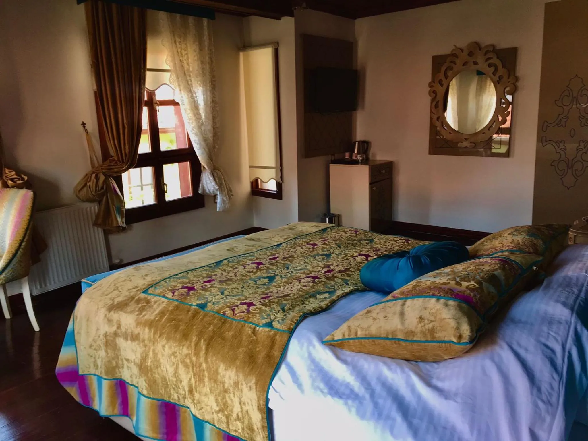 Bed in Arasta Konak Otel