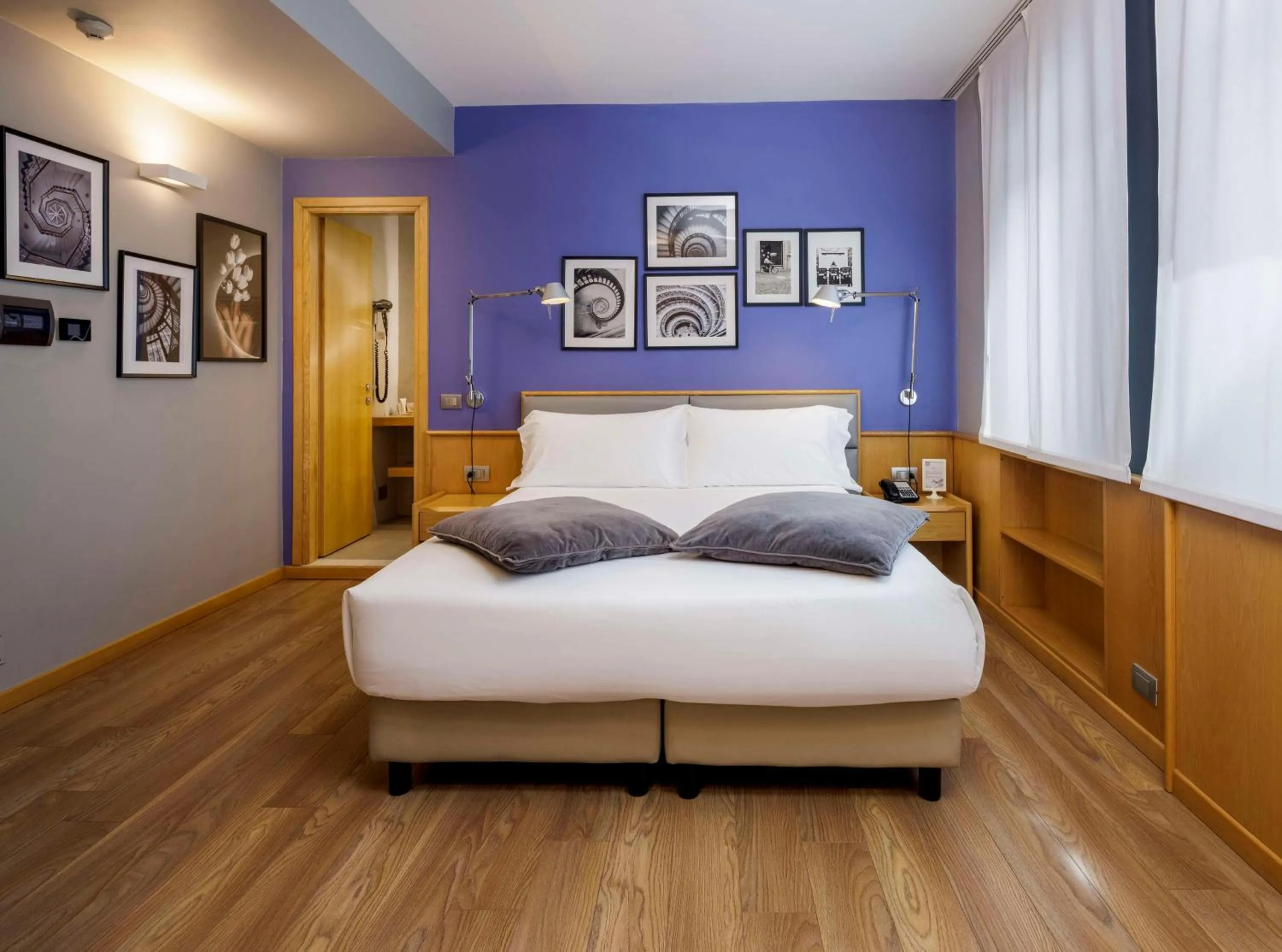 Bedroom, Bed in Best Western Plus Executive Hotel and Suites