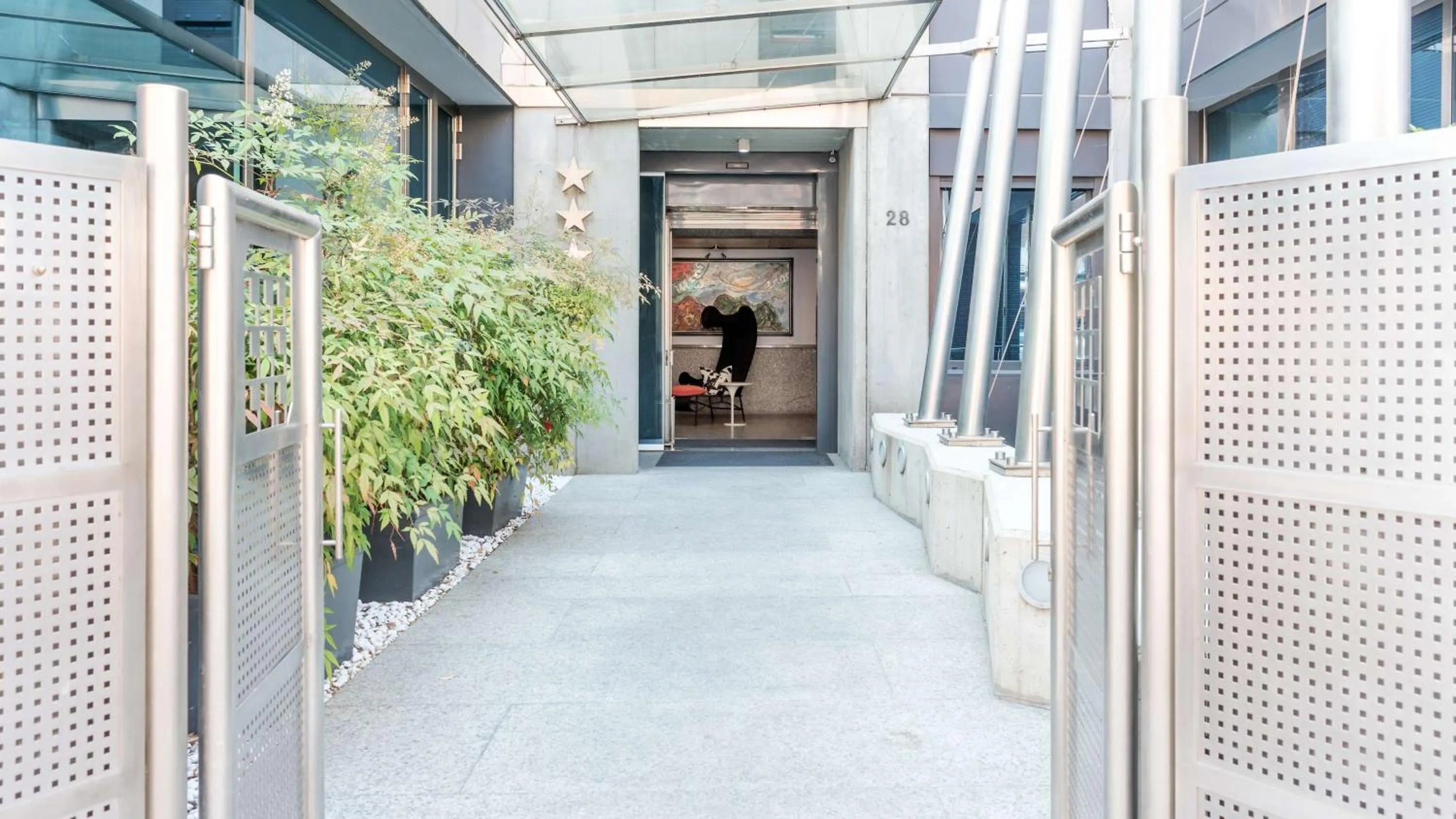 Facade/entrance in Best Western Plus Executive Hotel and Suites