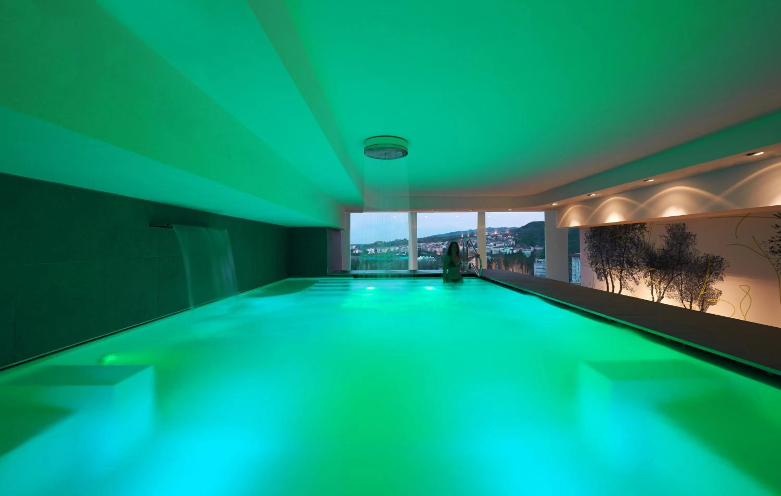 Hot Tub in Grand Hotel Ambasciatori Wellness & Spa
