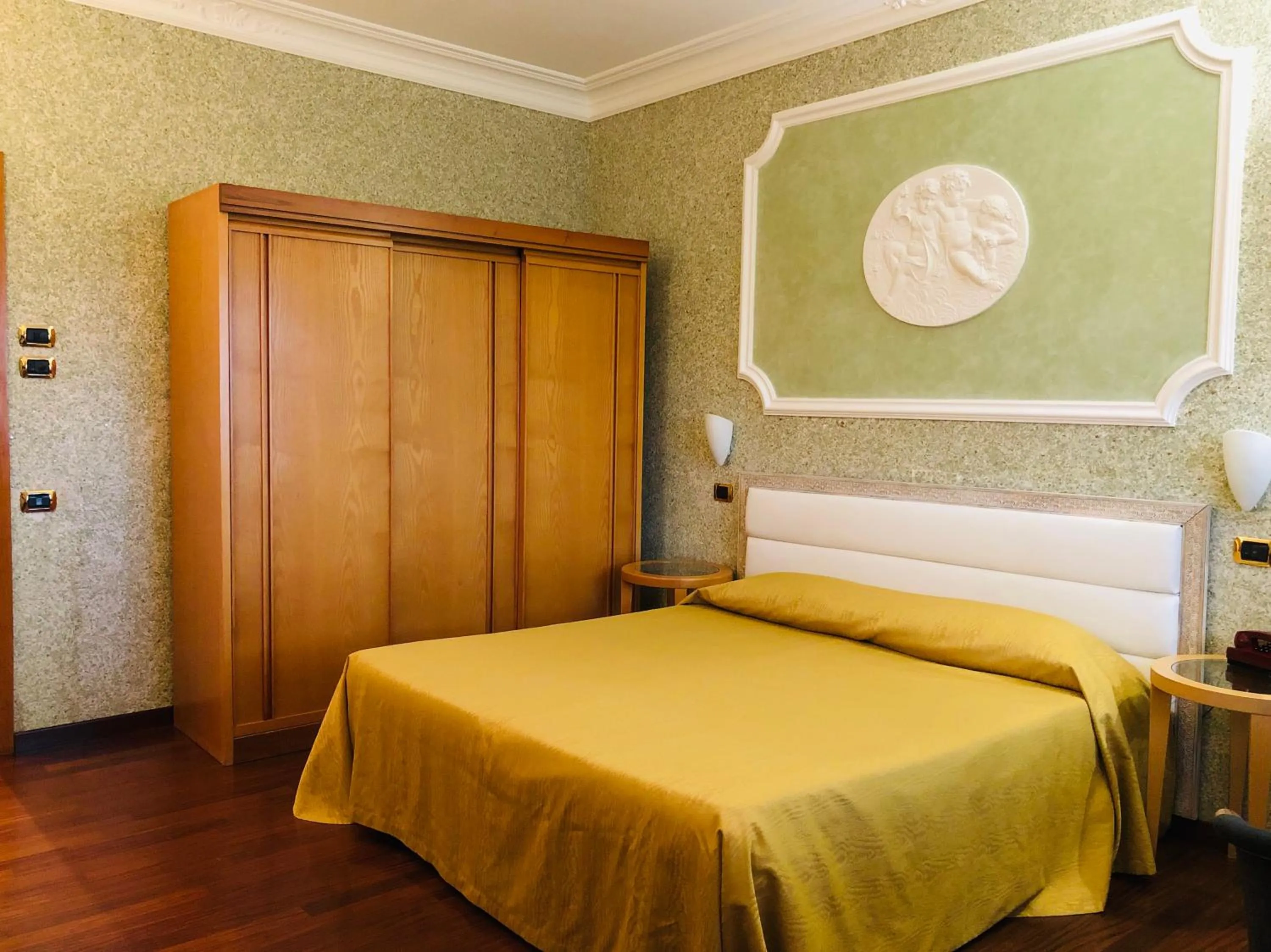 Bedroom, Bed in Grand Hotel Ambasciatori Wellness & Spa