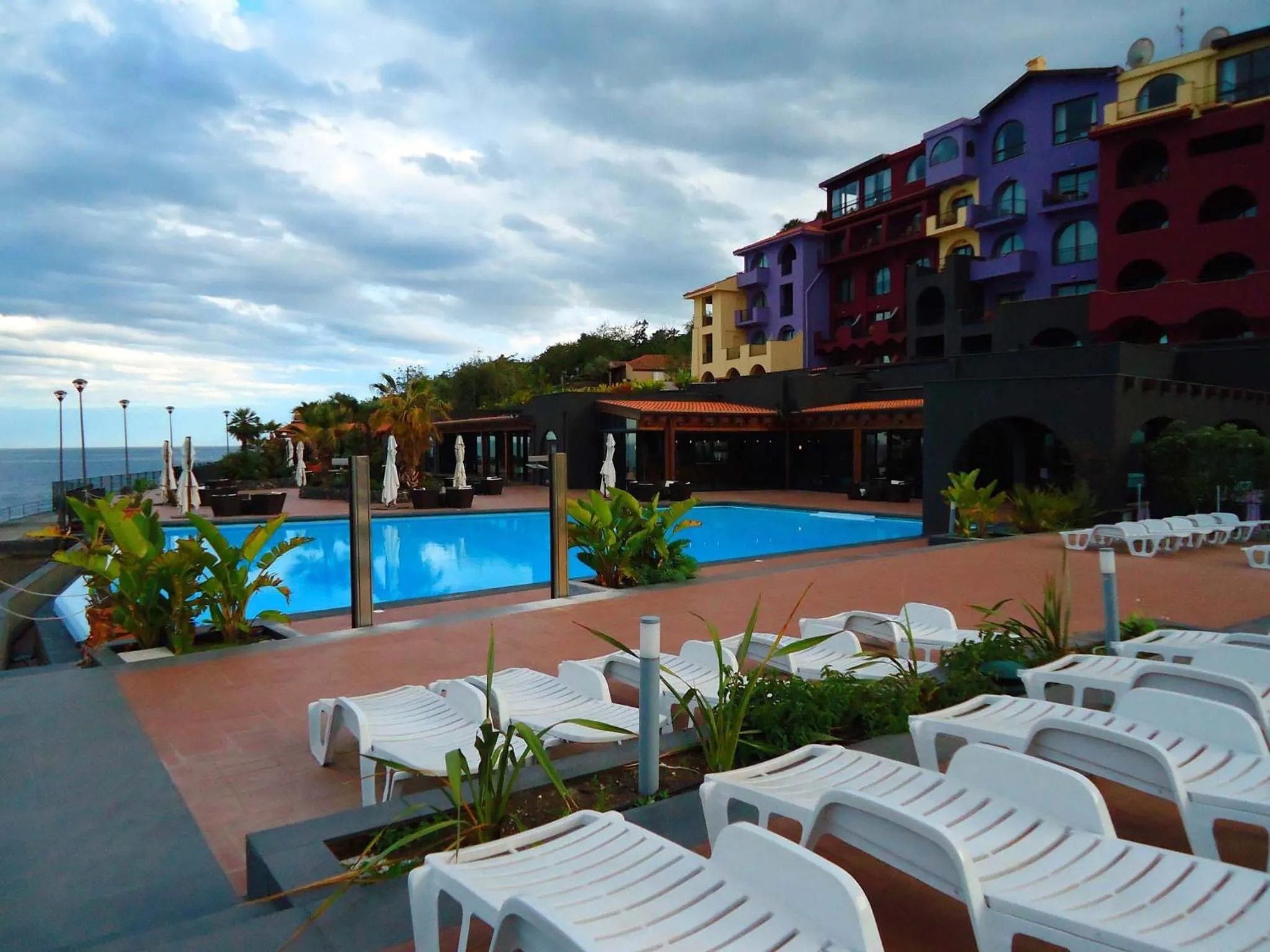 Swimming pool in Santa Tecla Palace