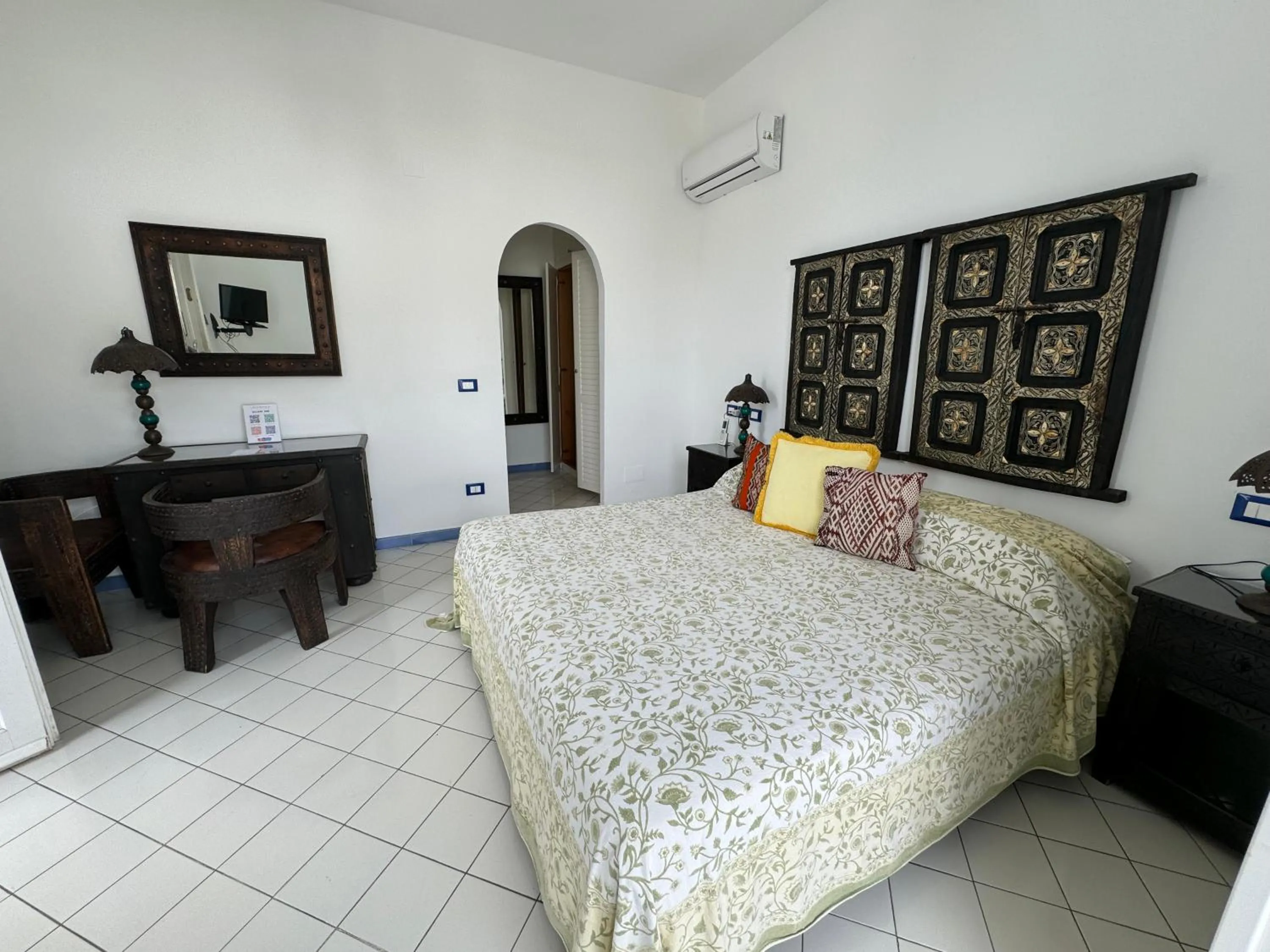 Bed in Hotel Lisca Bianca