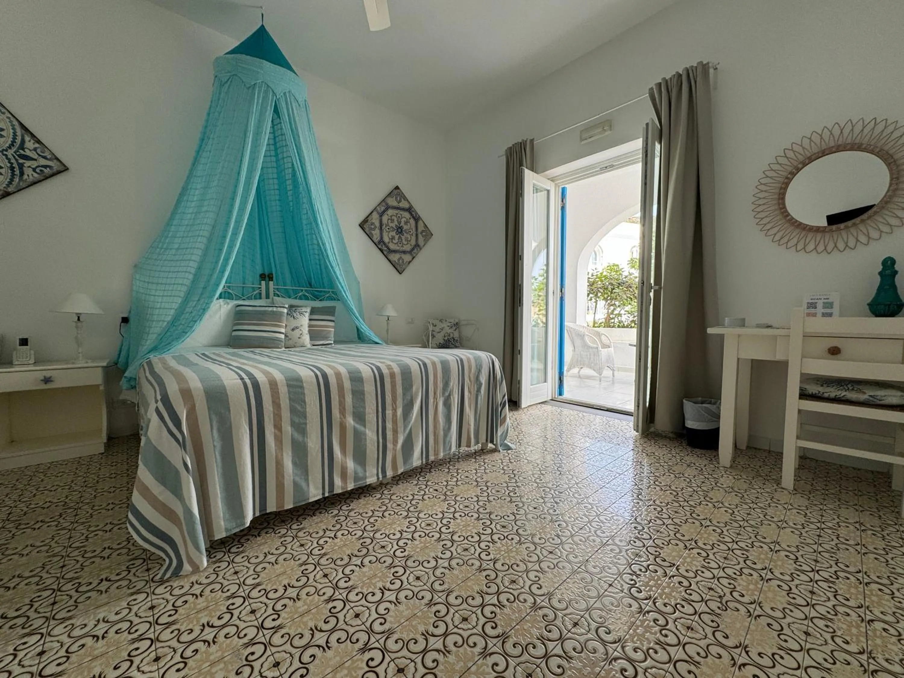 Bed in Hotel Lisca Bianca