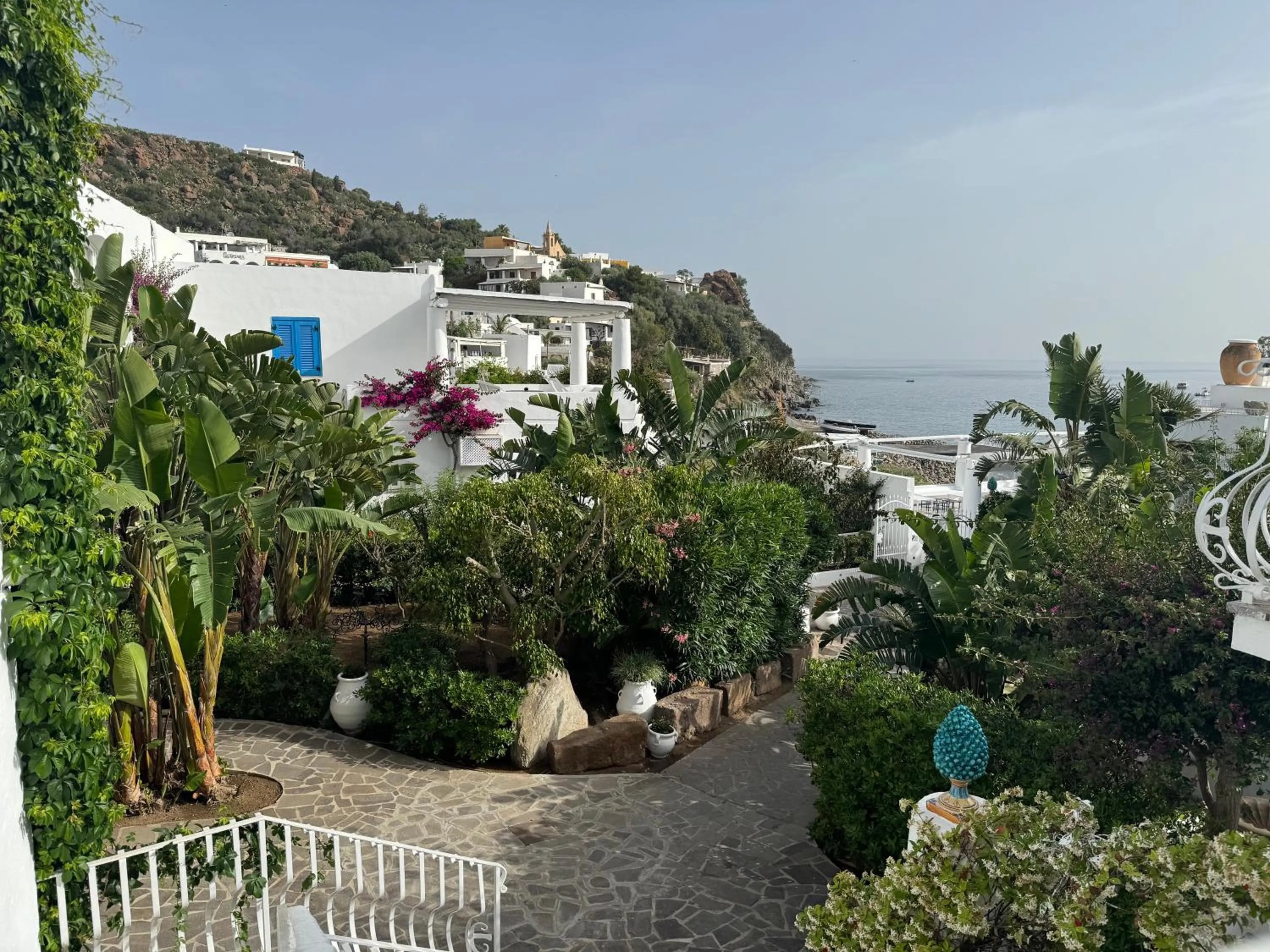 Natural landscape in Hotel Lisca Bianca