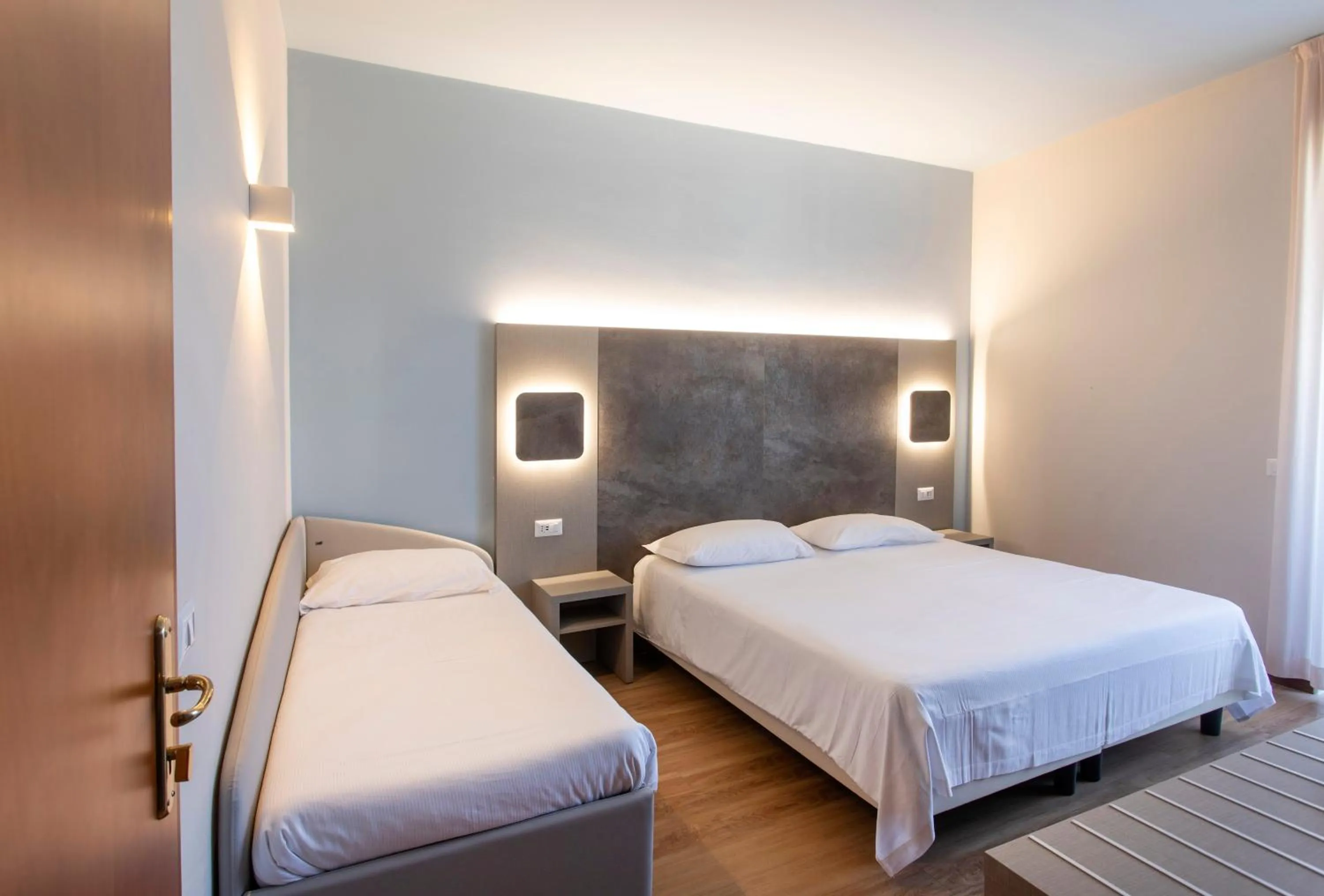 Bed in Hotel Meeting