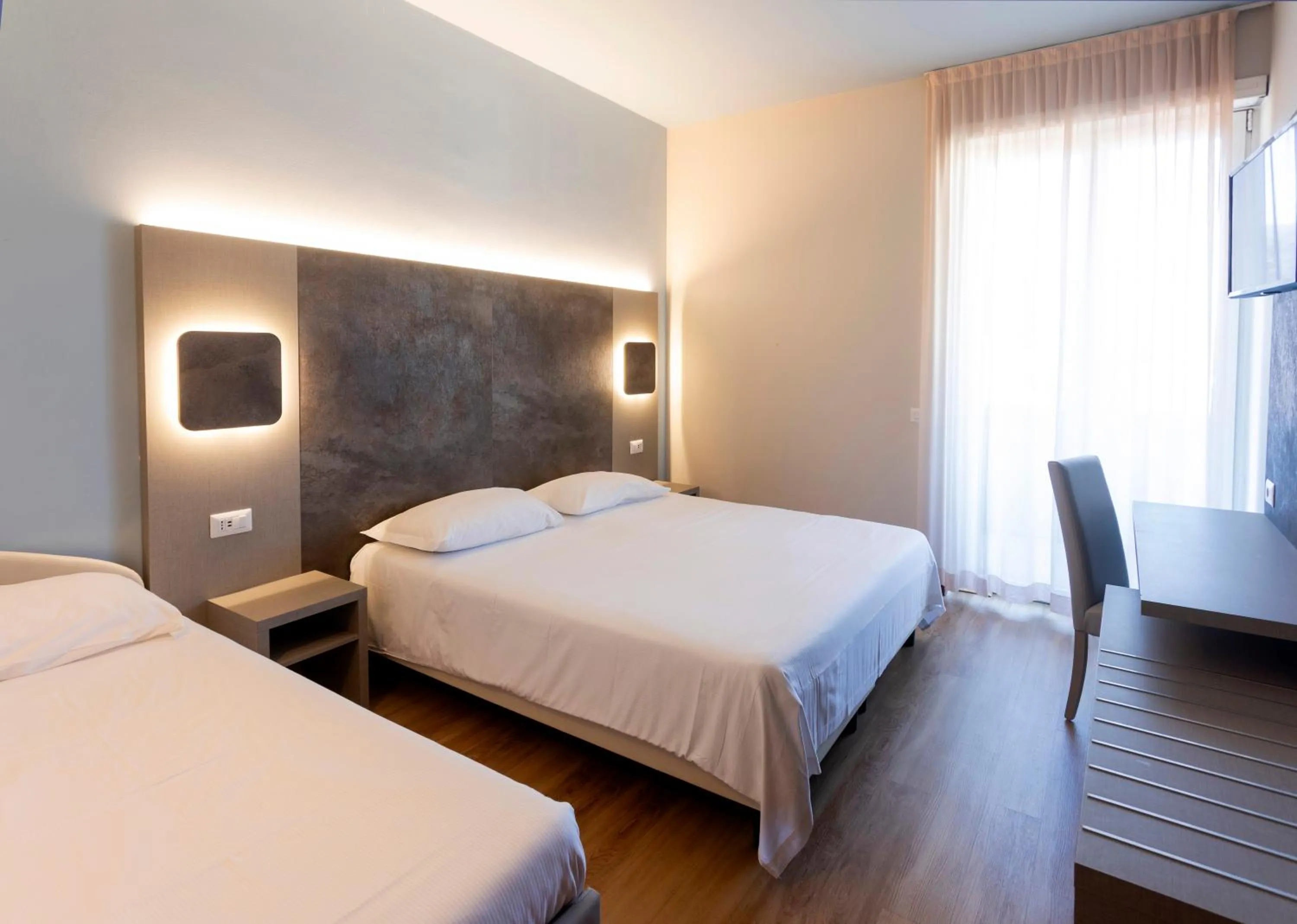 Bed in Hotel Meeting