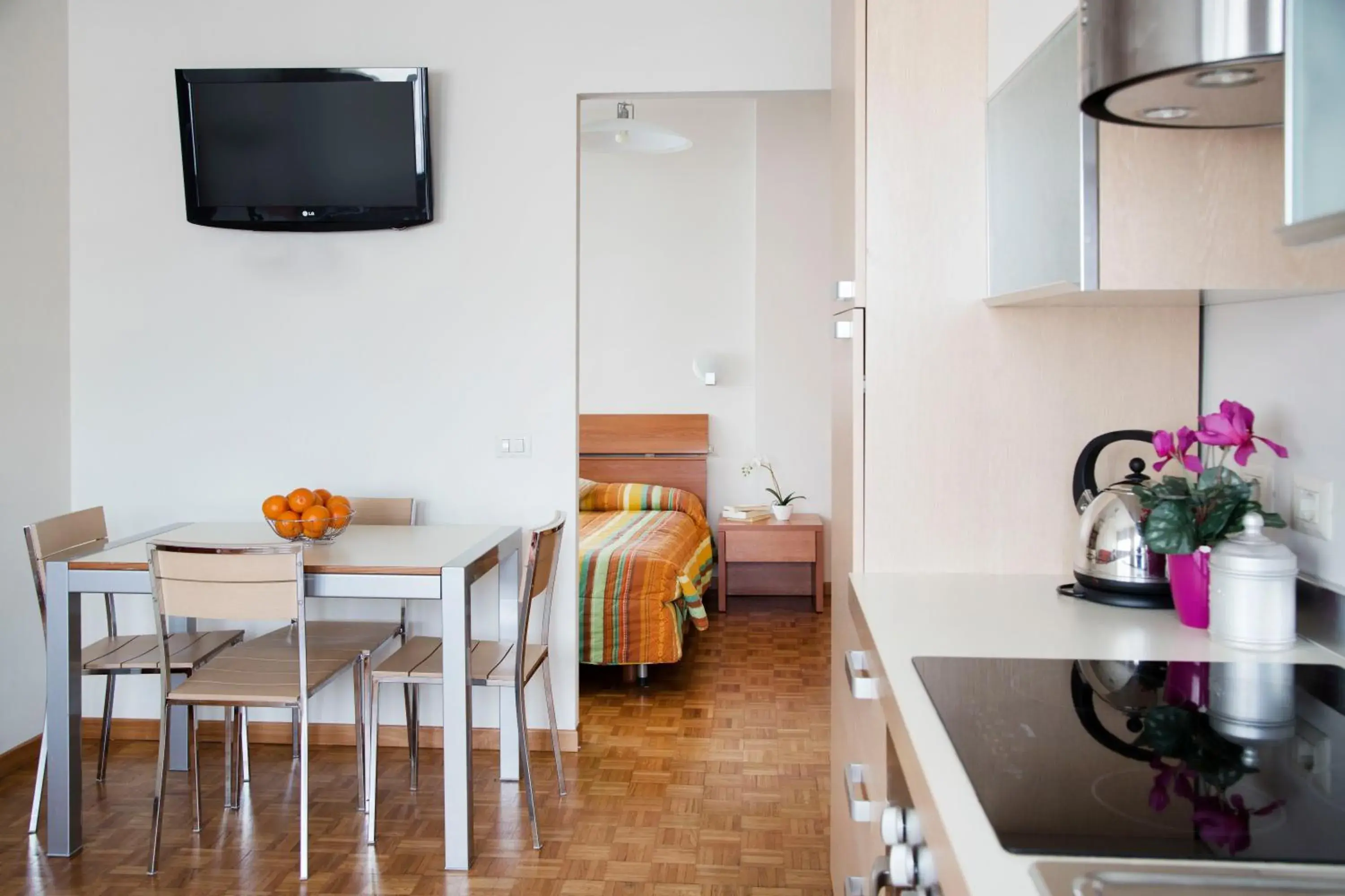 One-Bedroom Apartment - Annex in Hotel Meeting One-Bedroom Apartment - Annex in Hotel Meeting