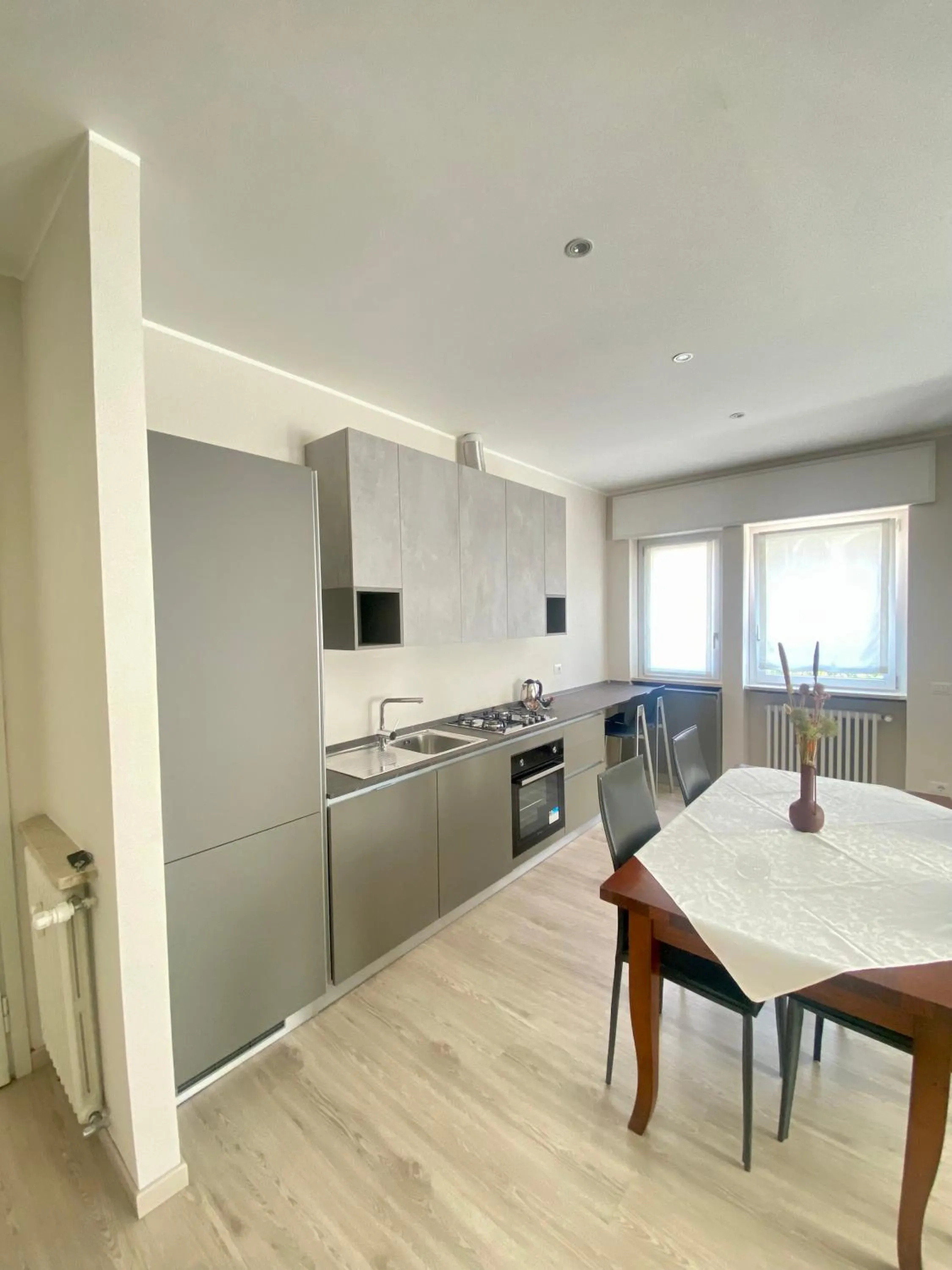 Kitchen or kitchenette in Hotel Meeting