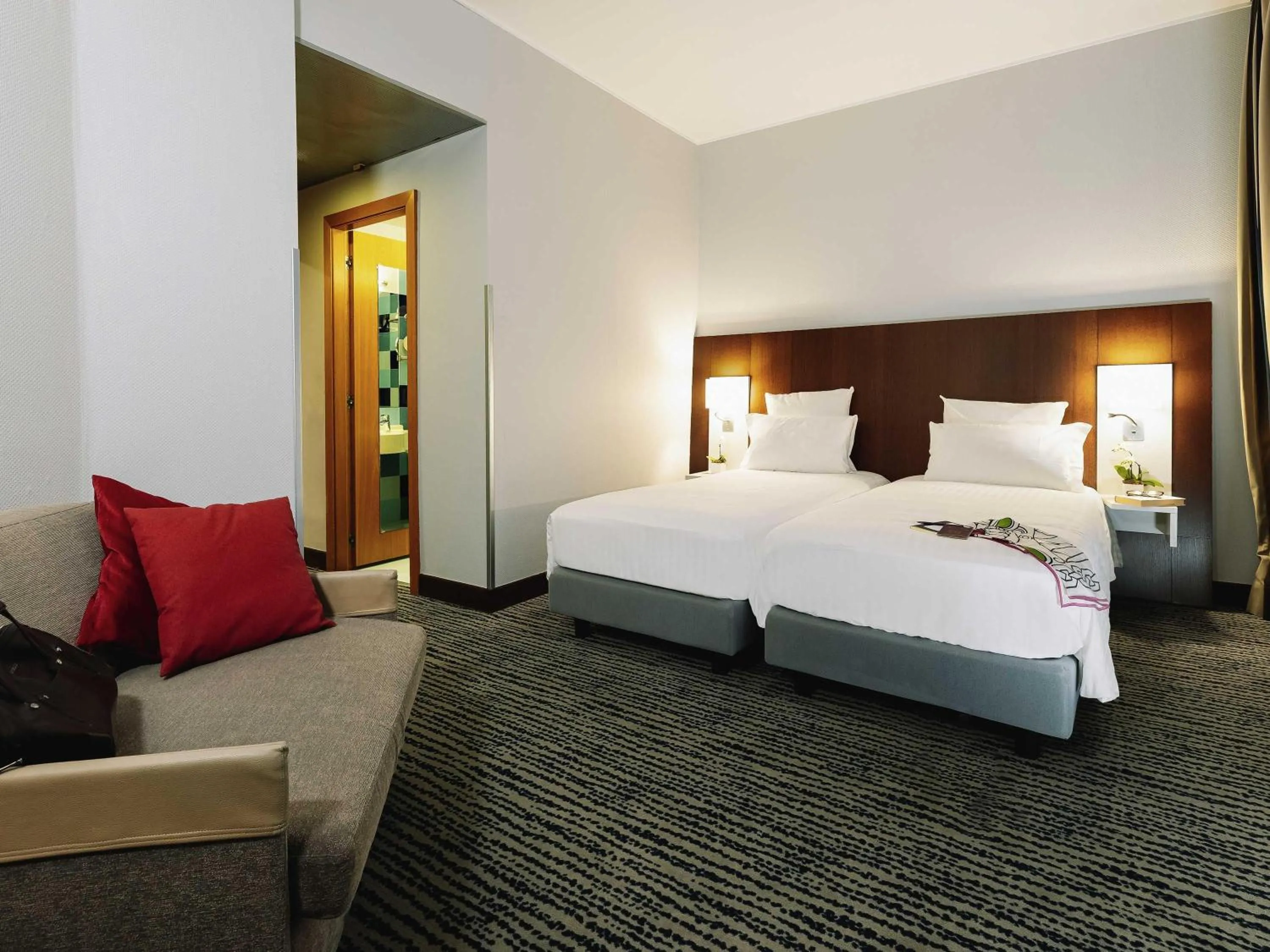 Bedroom, Bed in Mercure Roma Piazza Bologna