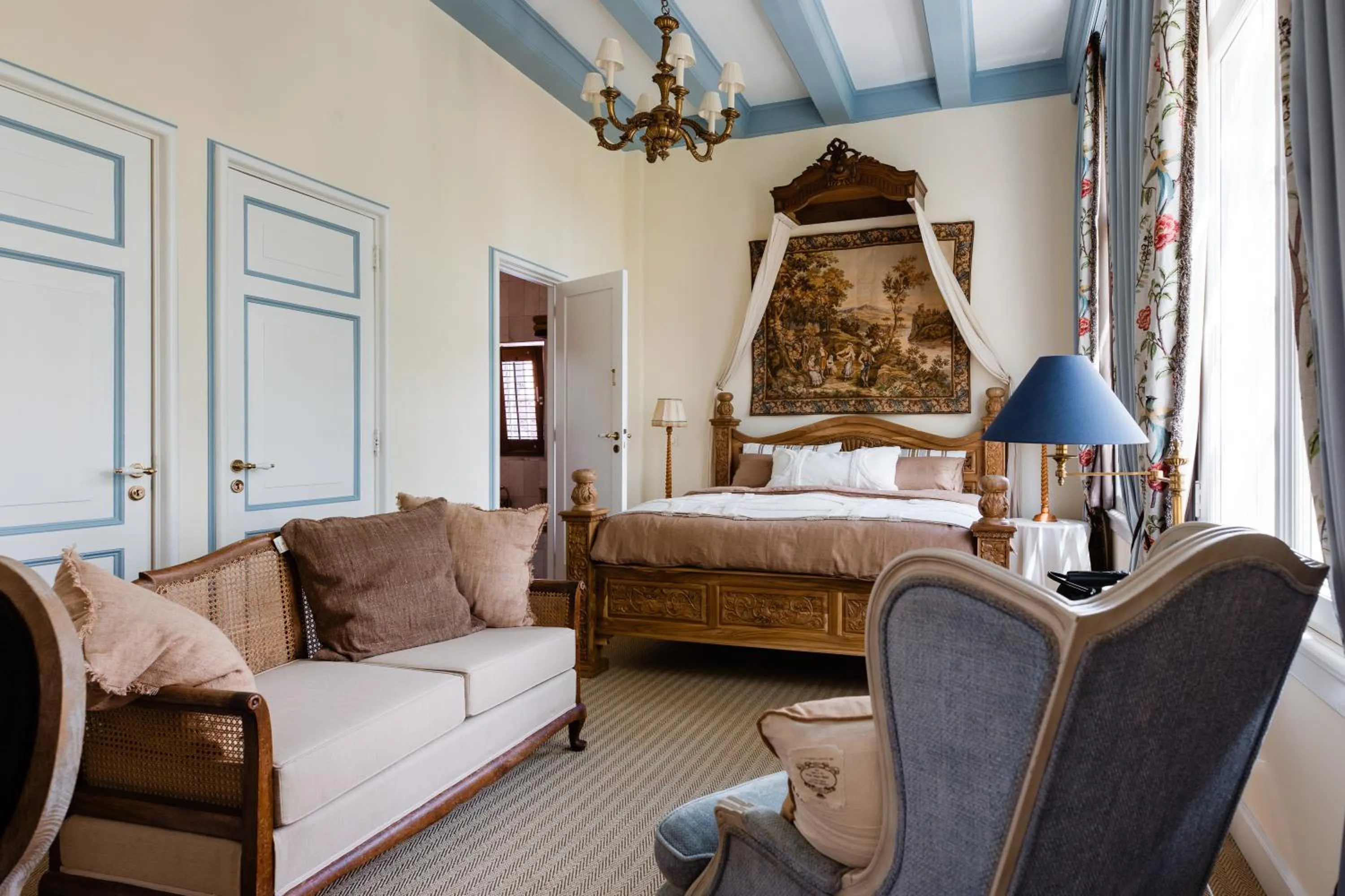 Photo of the whole room, Bed in Fortuna Spinoza