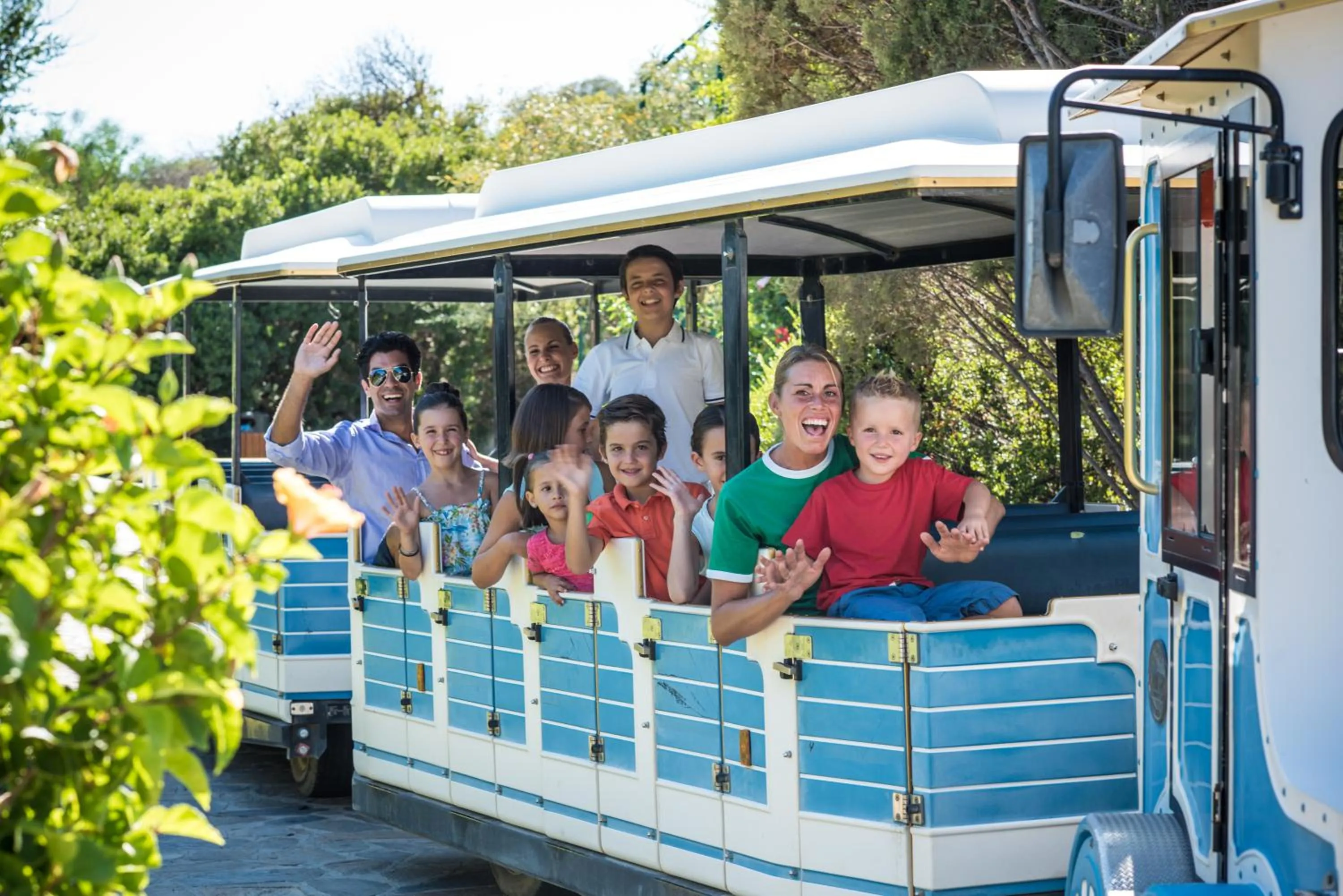 Area and facilities in Chia Laguna - Hotel Village