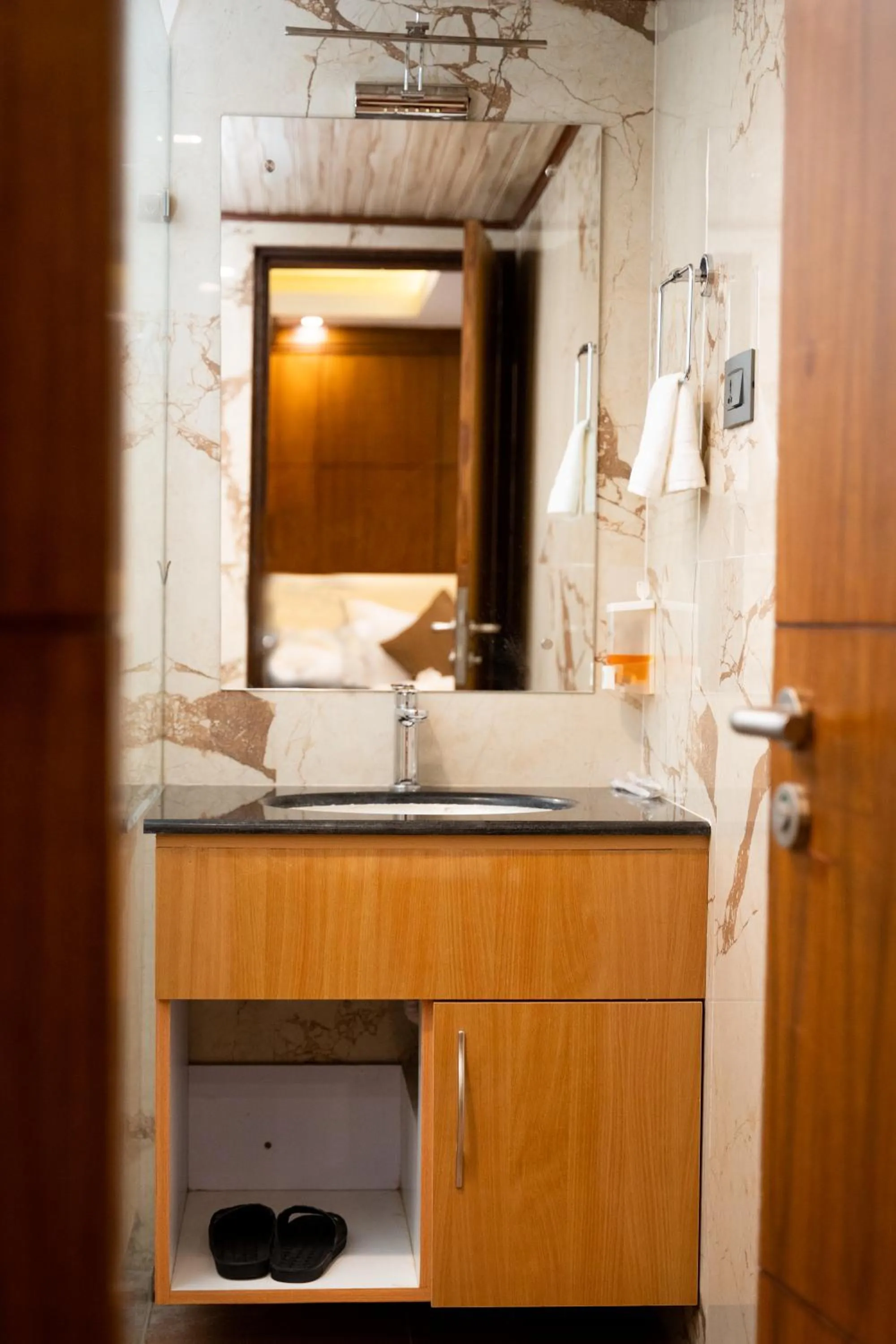 Bathroom in Hotel Kailash Kutee