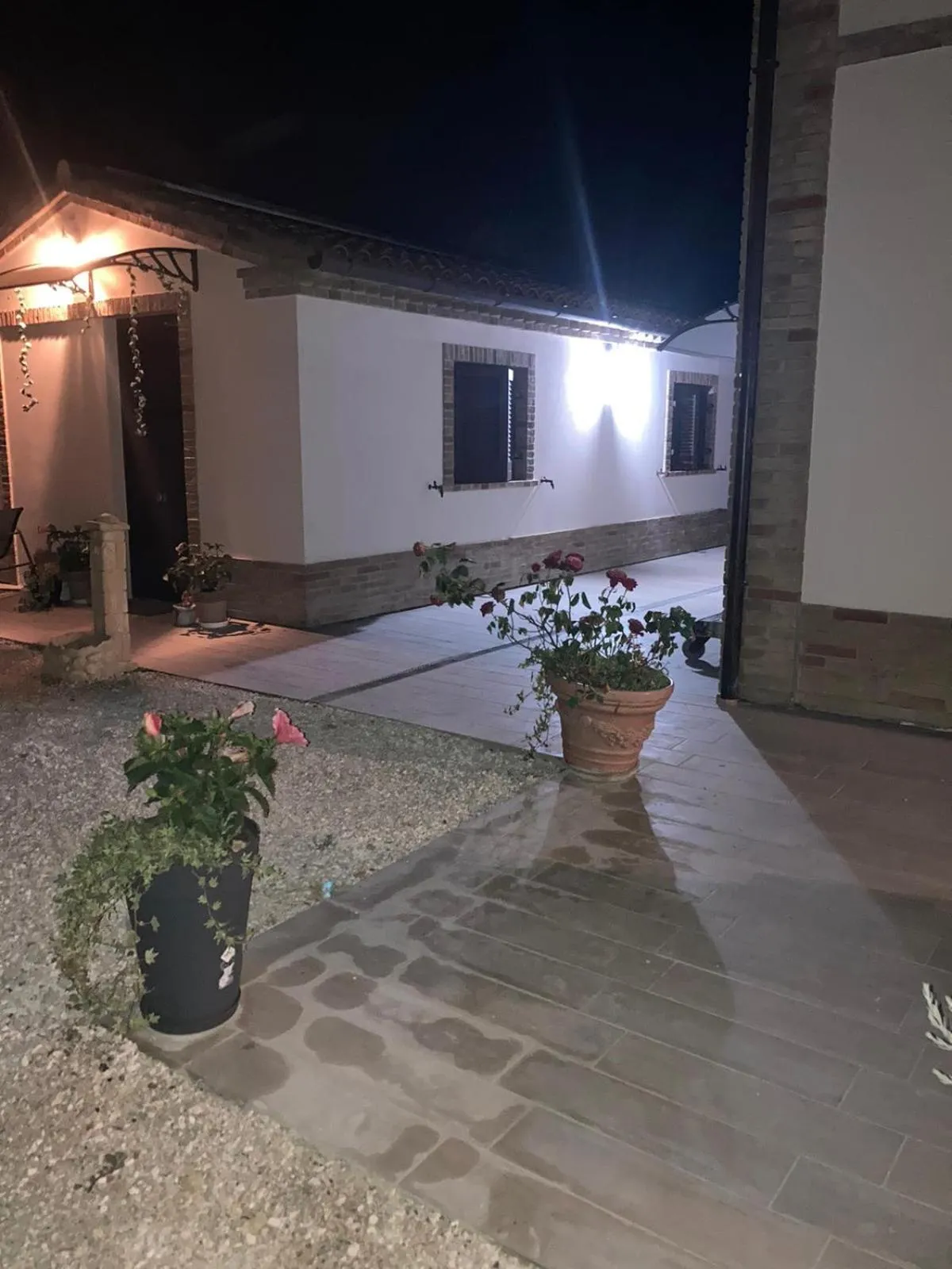 Facade/entrance in Casale della rosa