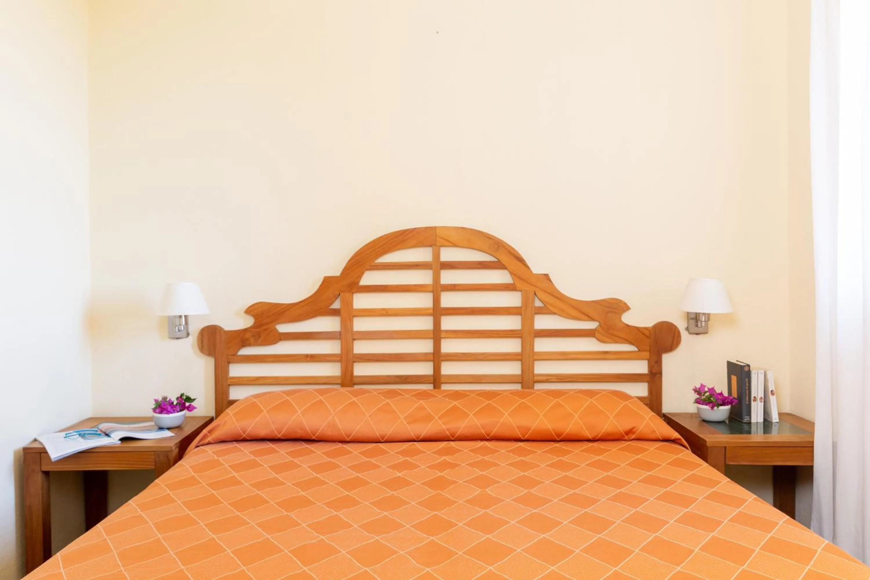 Photo of the whole room in Argentario Osa Resort