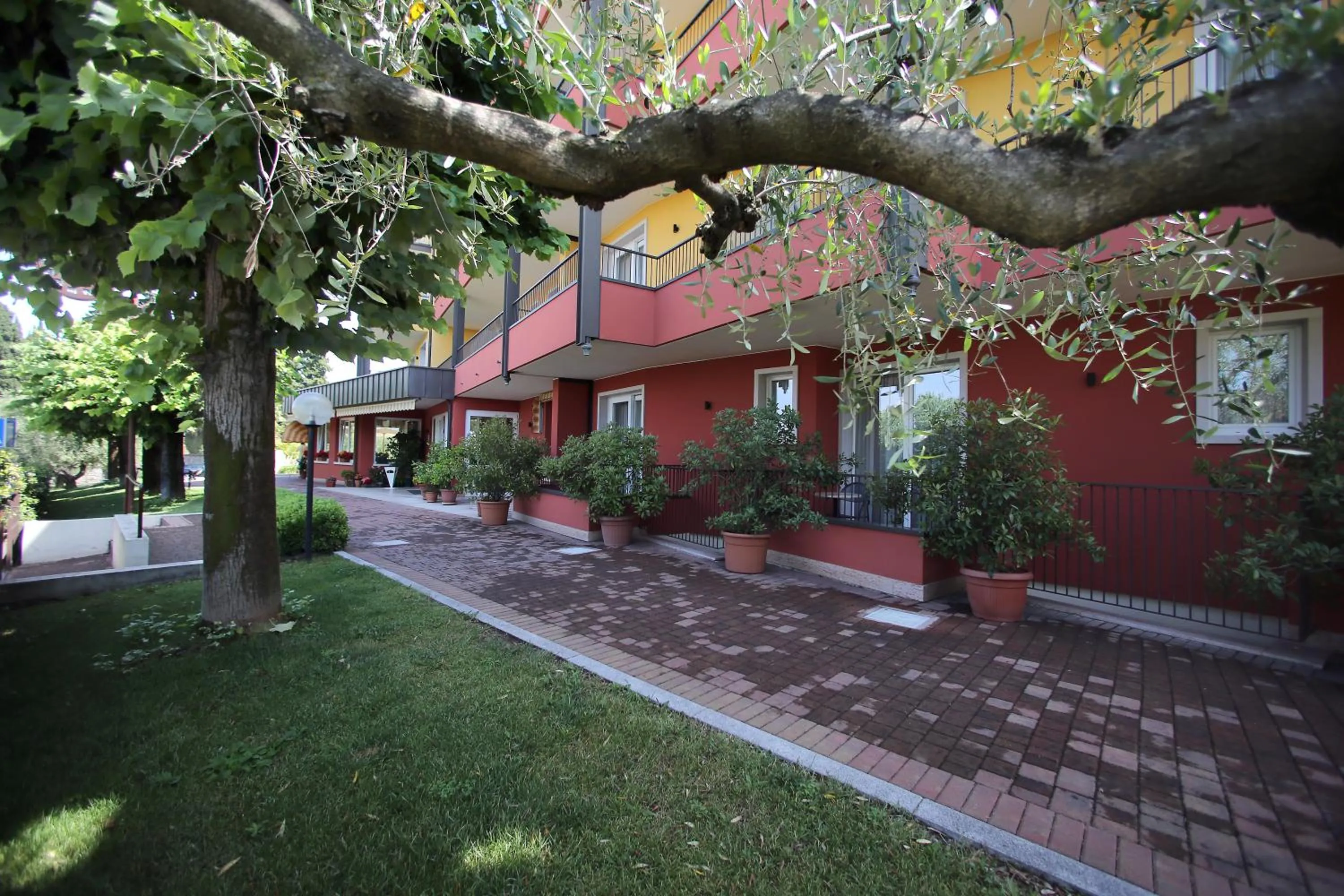 Facade/entrance in Hotel San Vito