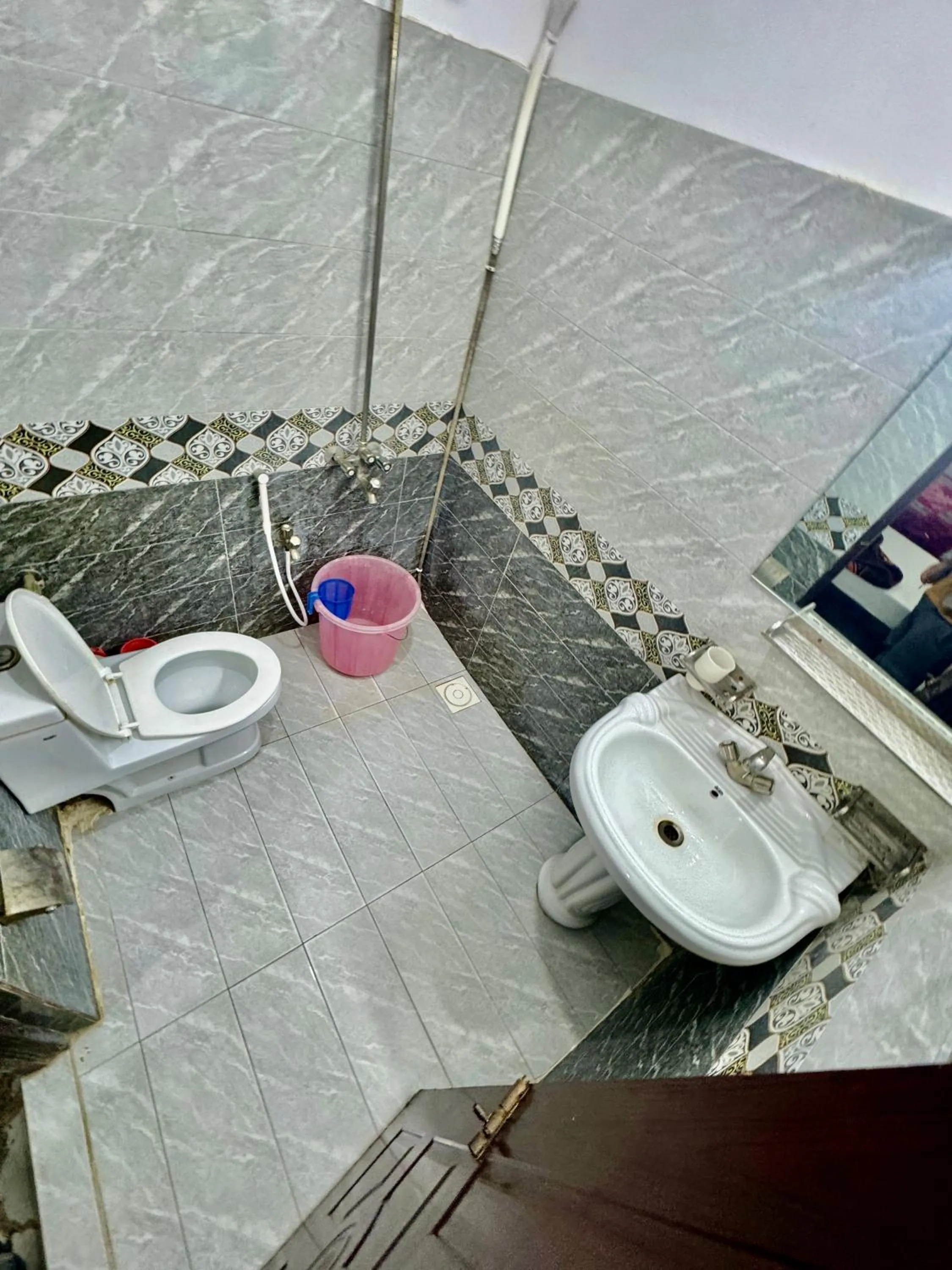 Bathroom in Royal Blue inn Hotel