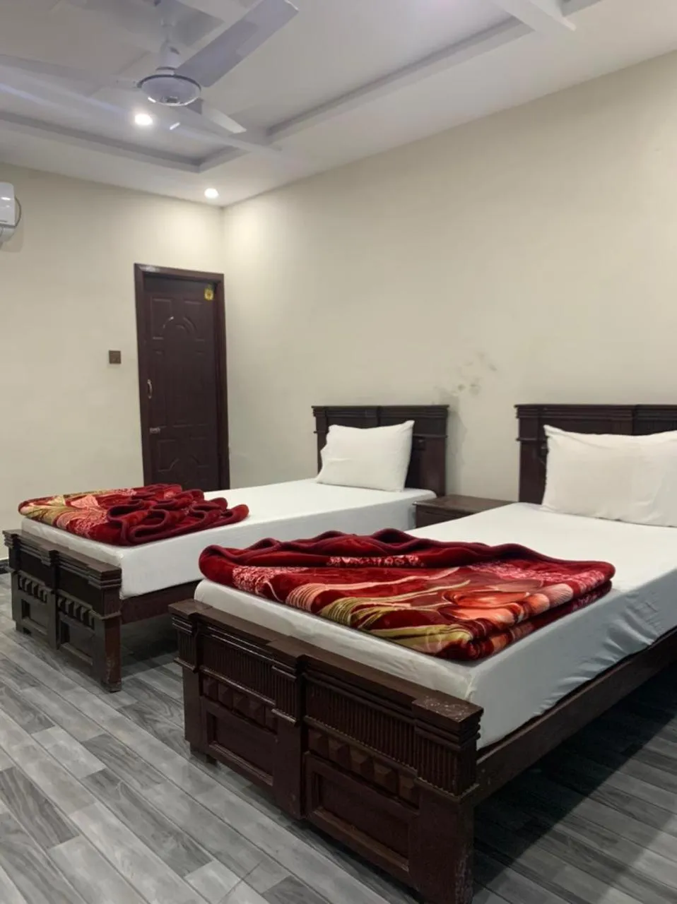 Bedroom in Royal Blue inn Hotel