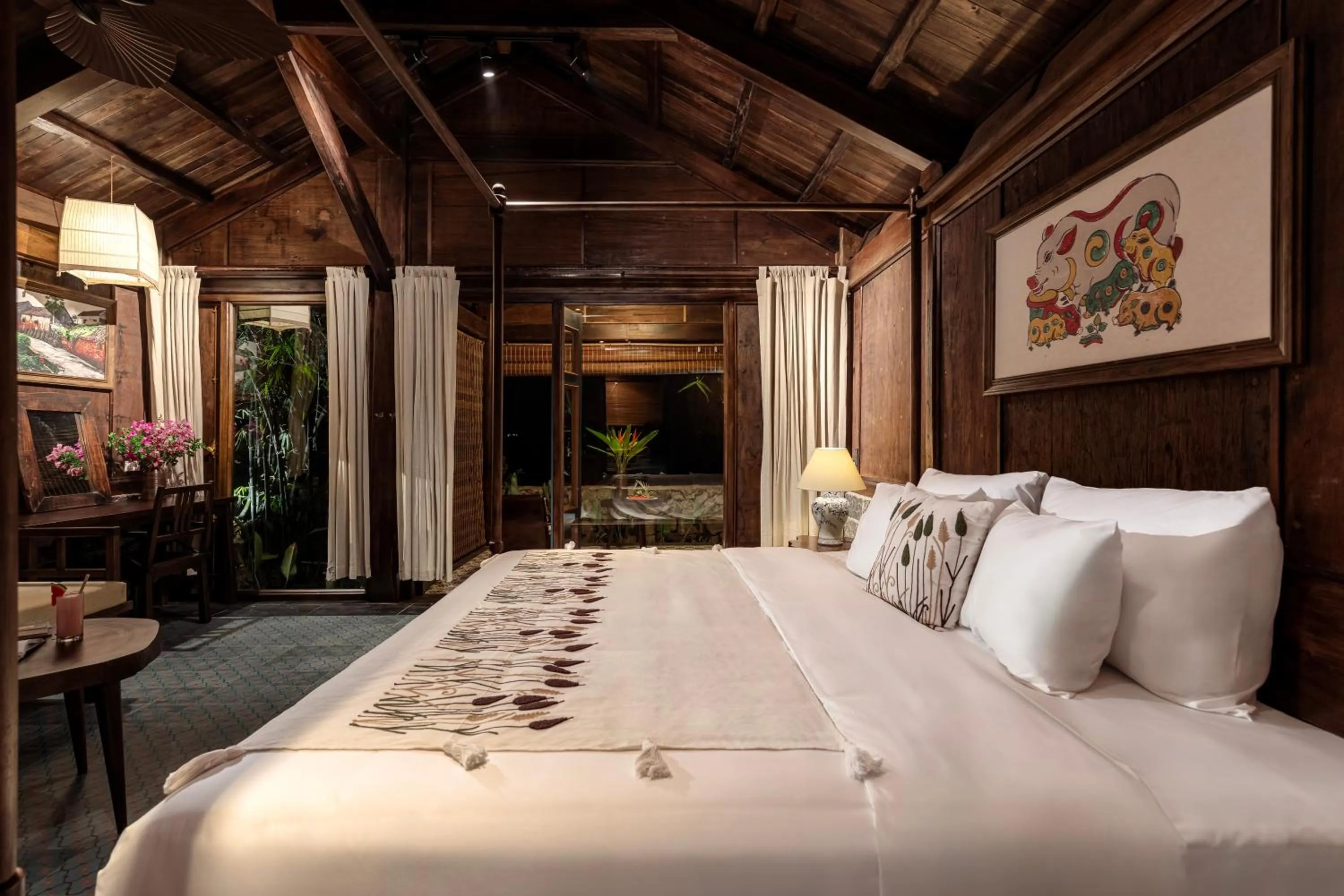 Bed in ChezCao Rice Field Ecolodge Ninh Binh