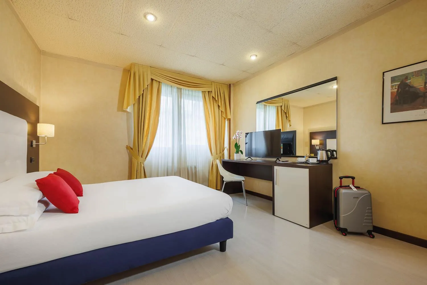 Bedroom, Bed in JR Hotels Bologna Amadeus