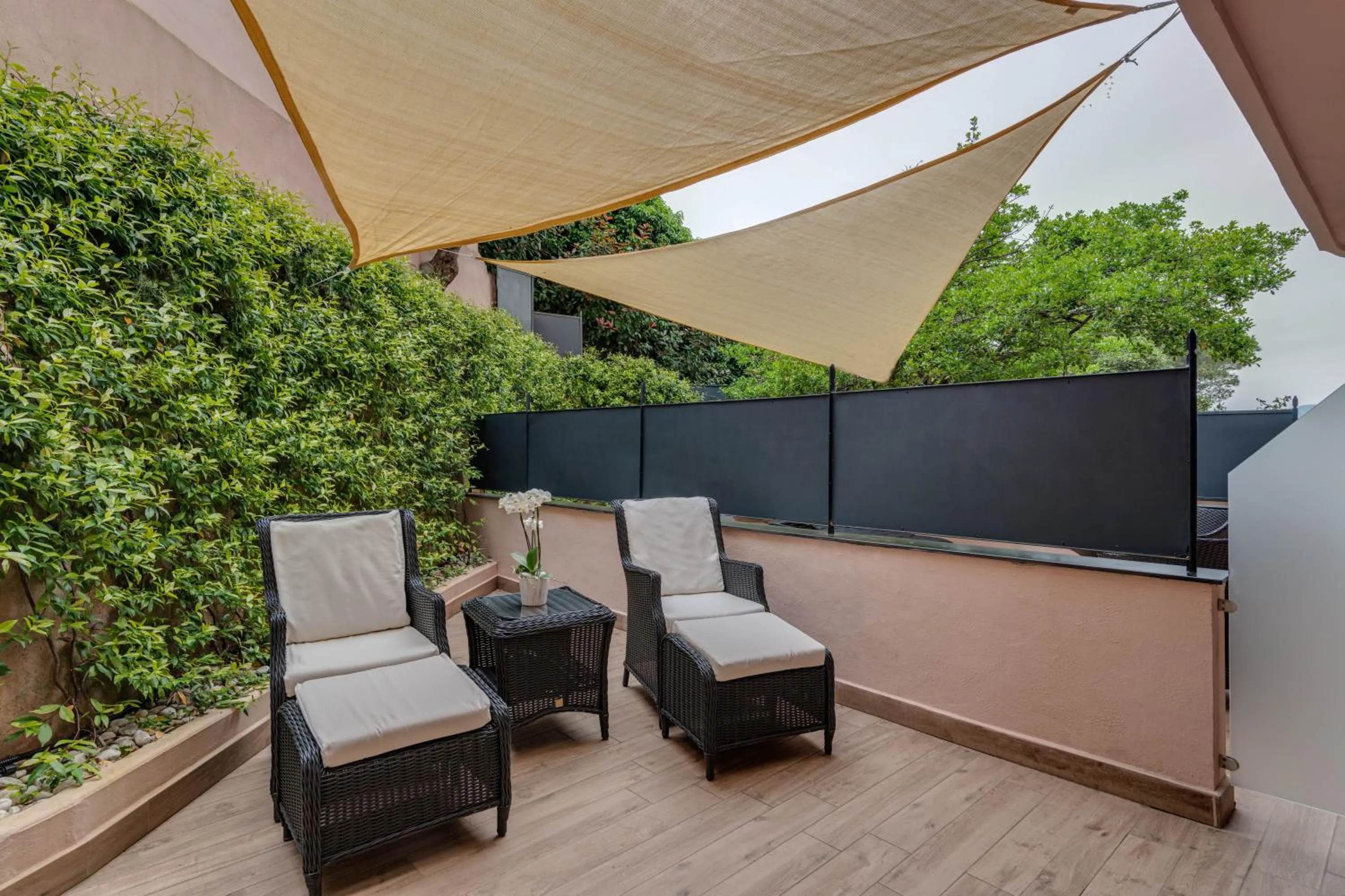 Patio in Hotel Vis à Vis