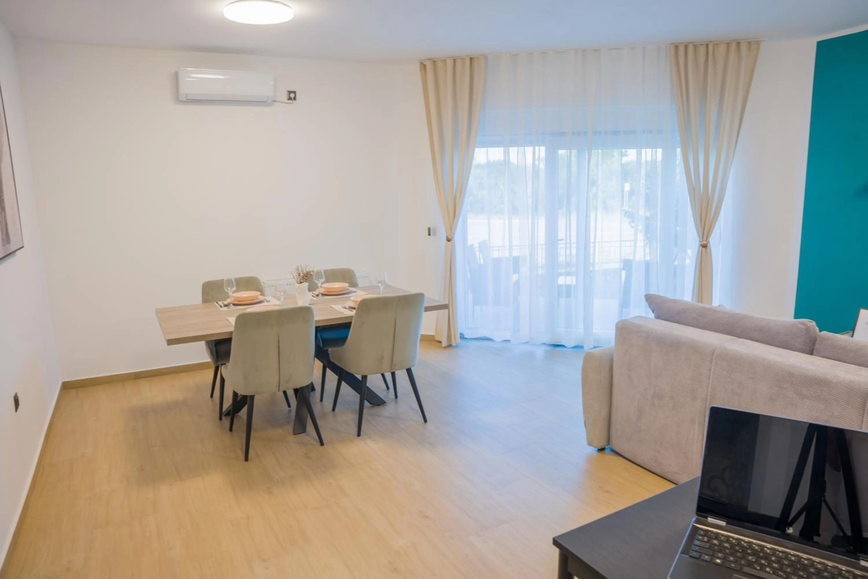 Apartmani Toni