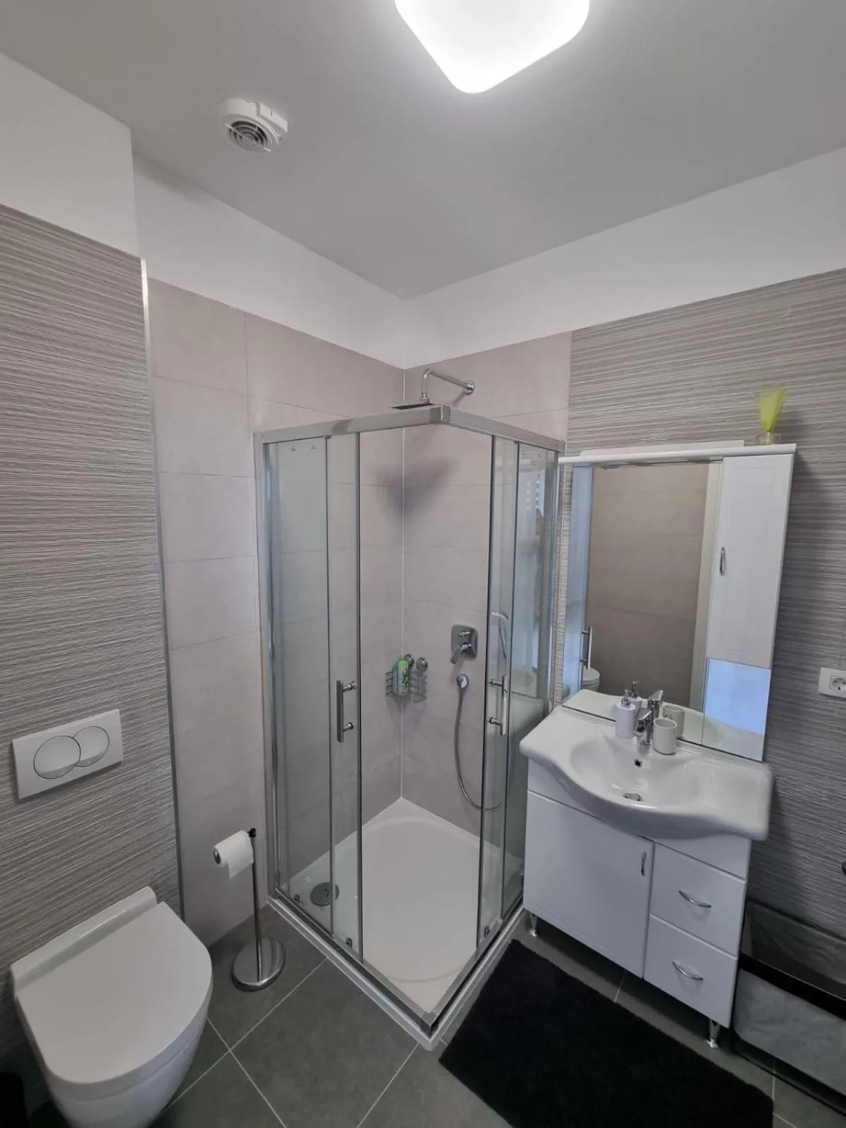 Apartmani Toni