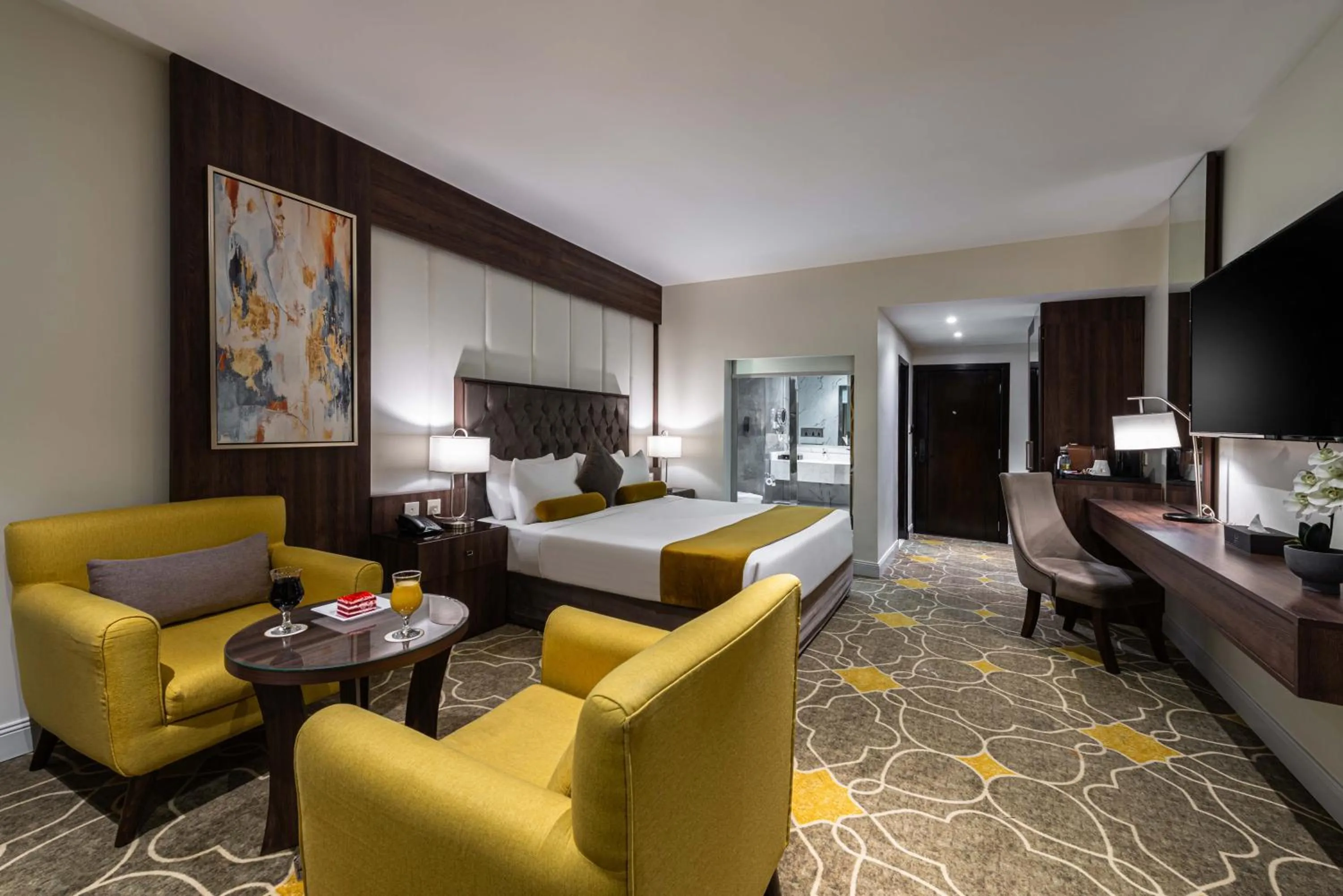 Bed in Abha Gardn Millennium Hotel