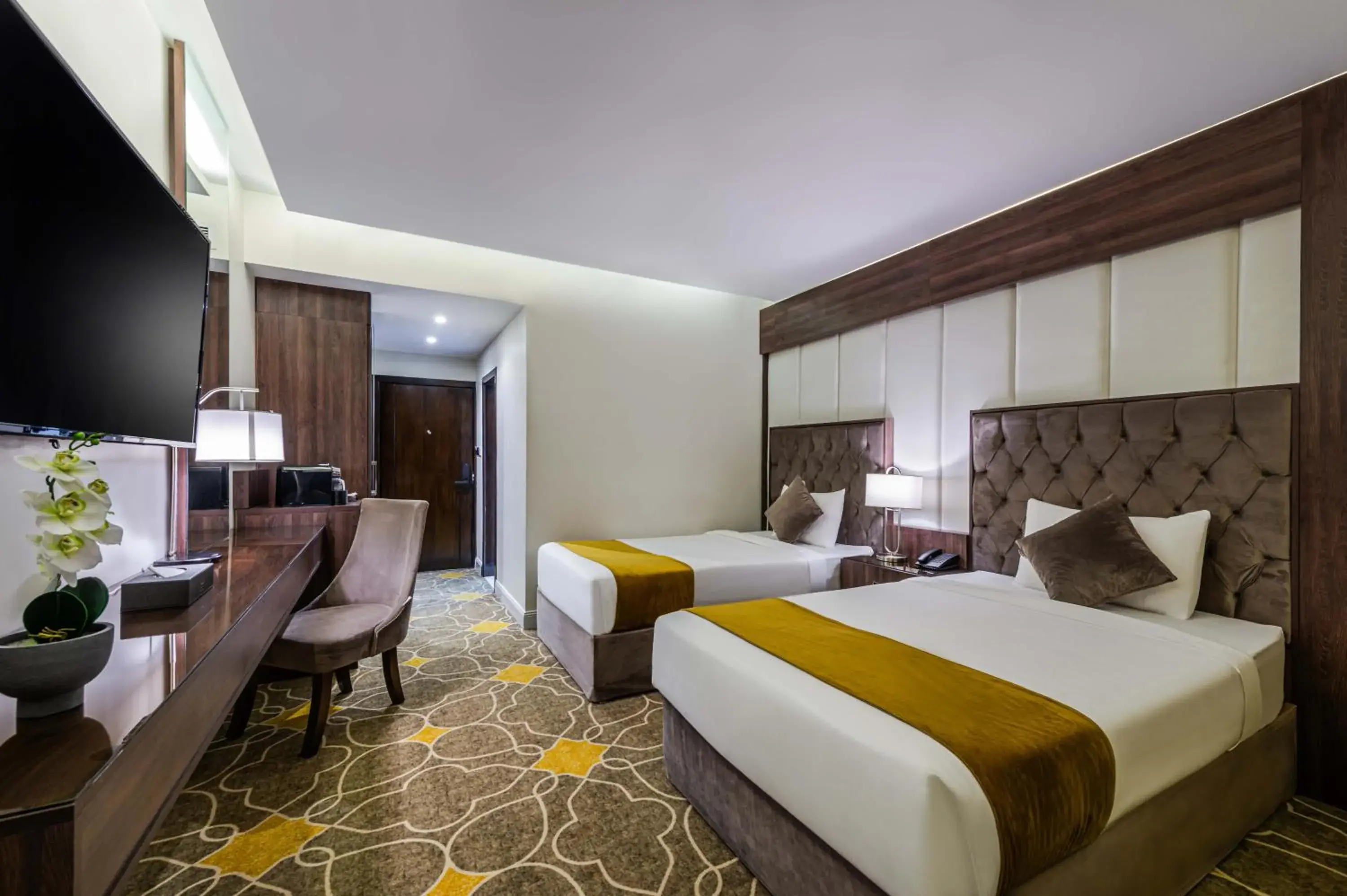 Deluxe Twin Room in Abha Gardn Millennium Hotel Deluxe Twin Room in Abha Gardn Millennium Hotel