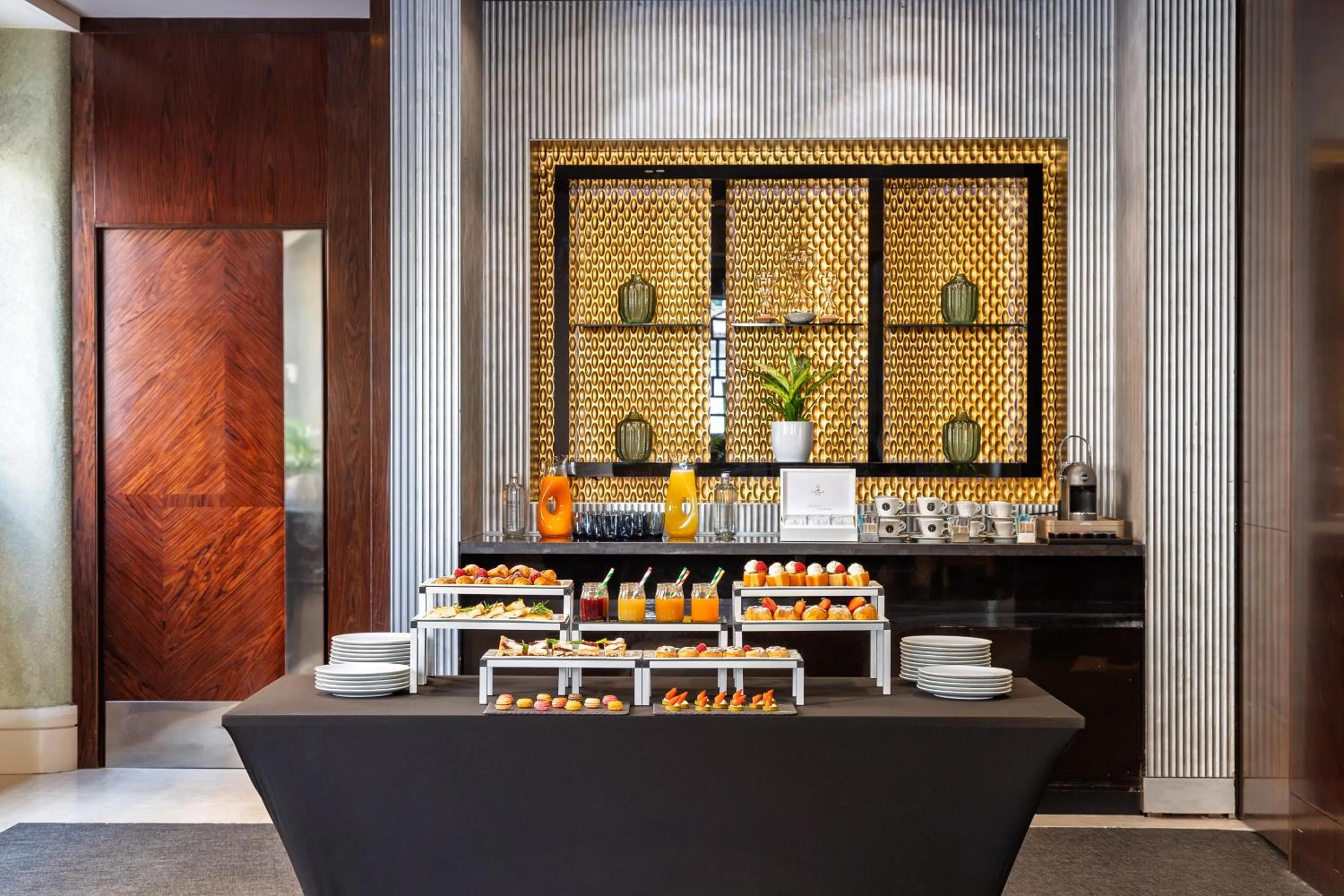 Food and drinks in Meliá Genova