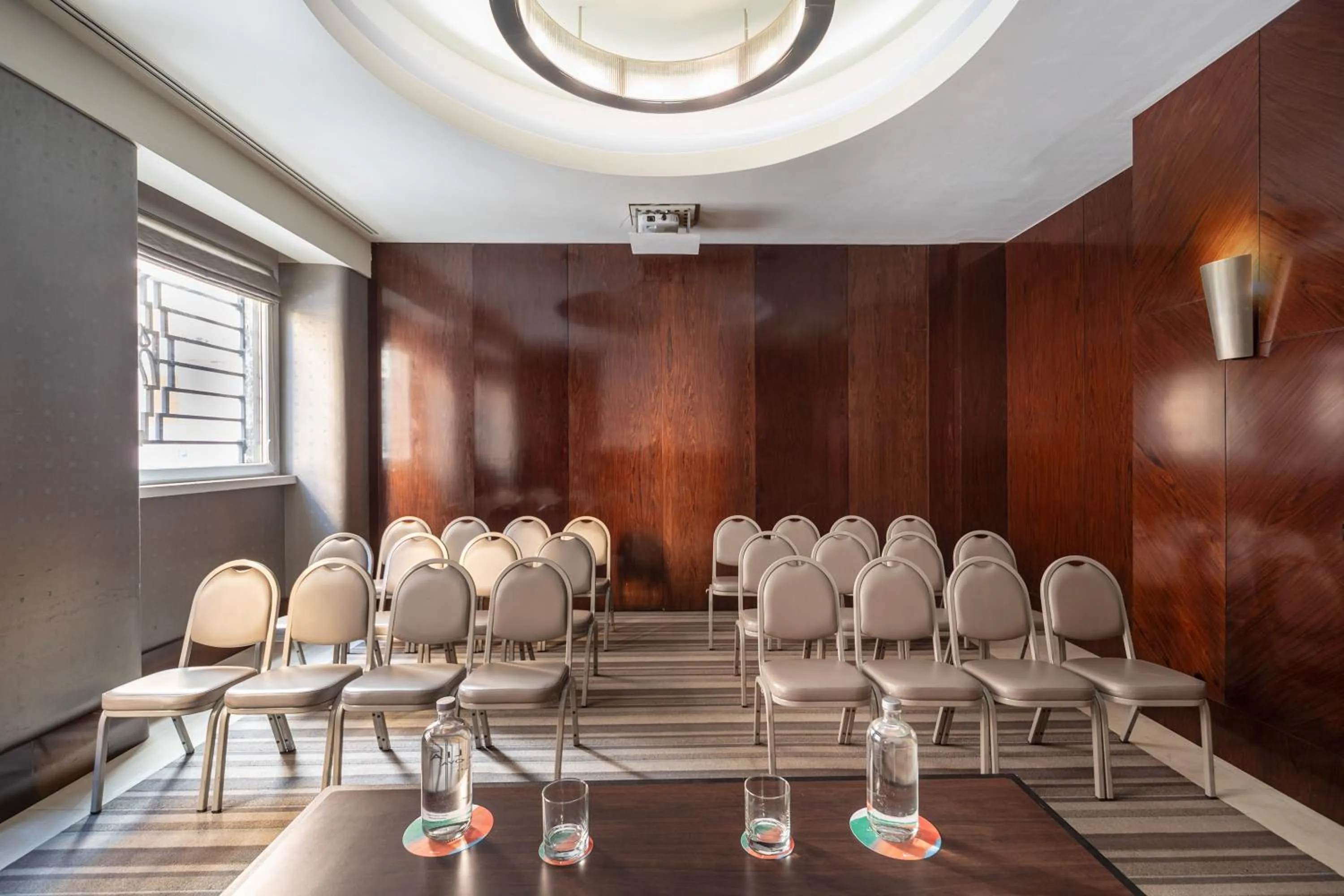 Meeting/conference room in Meliá Genova