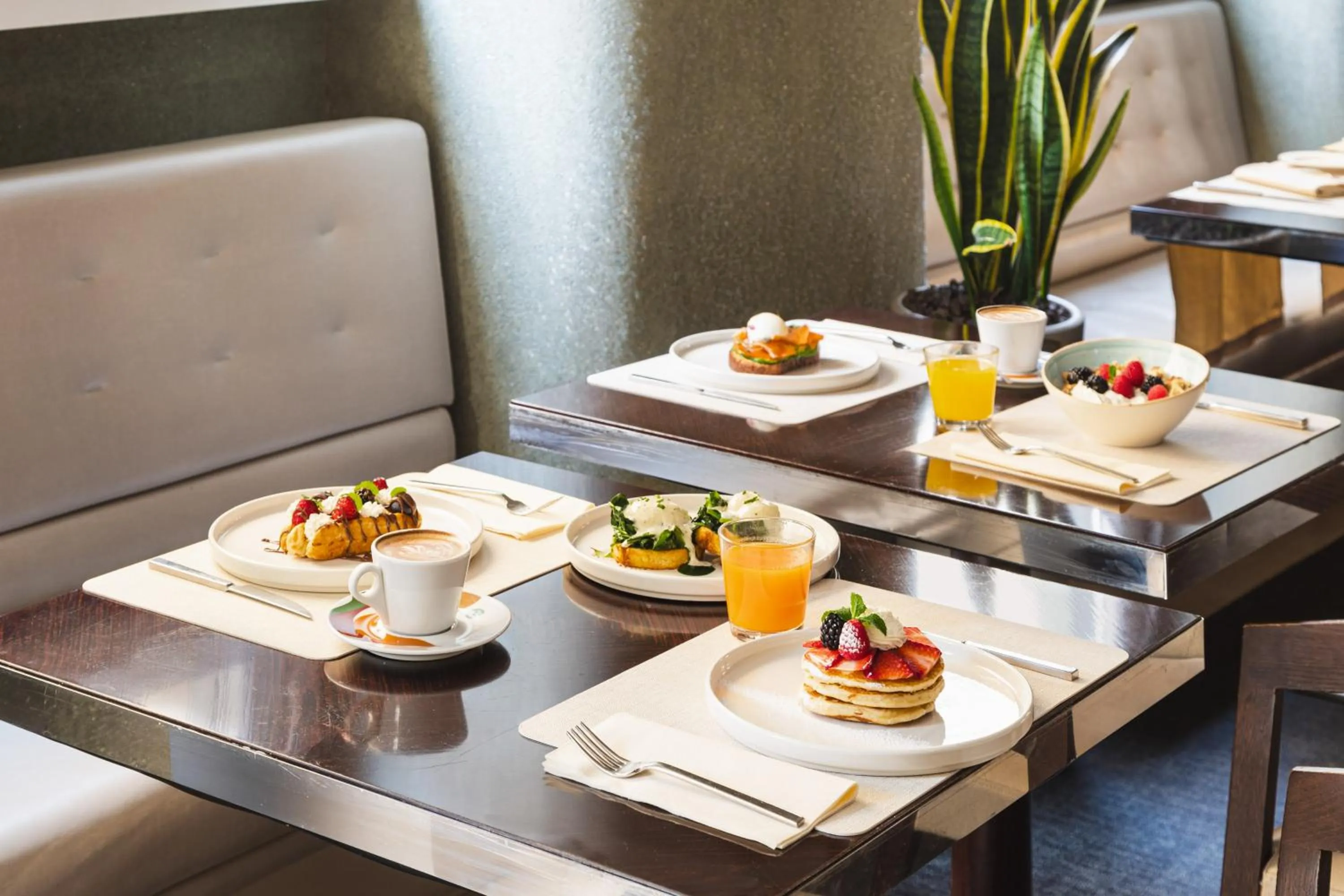 Food and drinks in Meliá Genova