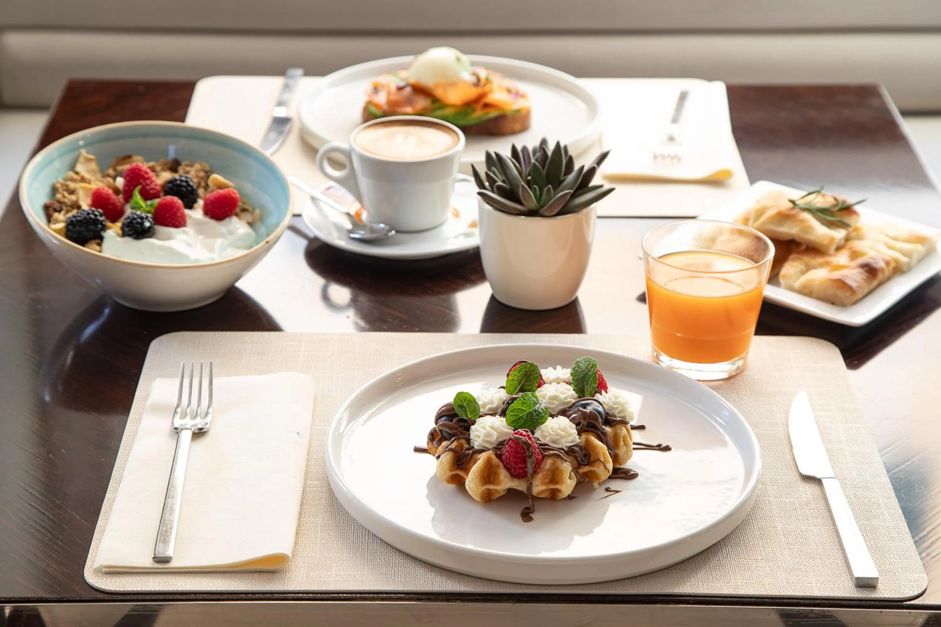 Food and drinks in Meliá Genova