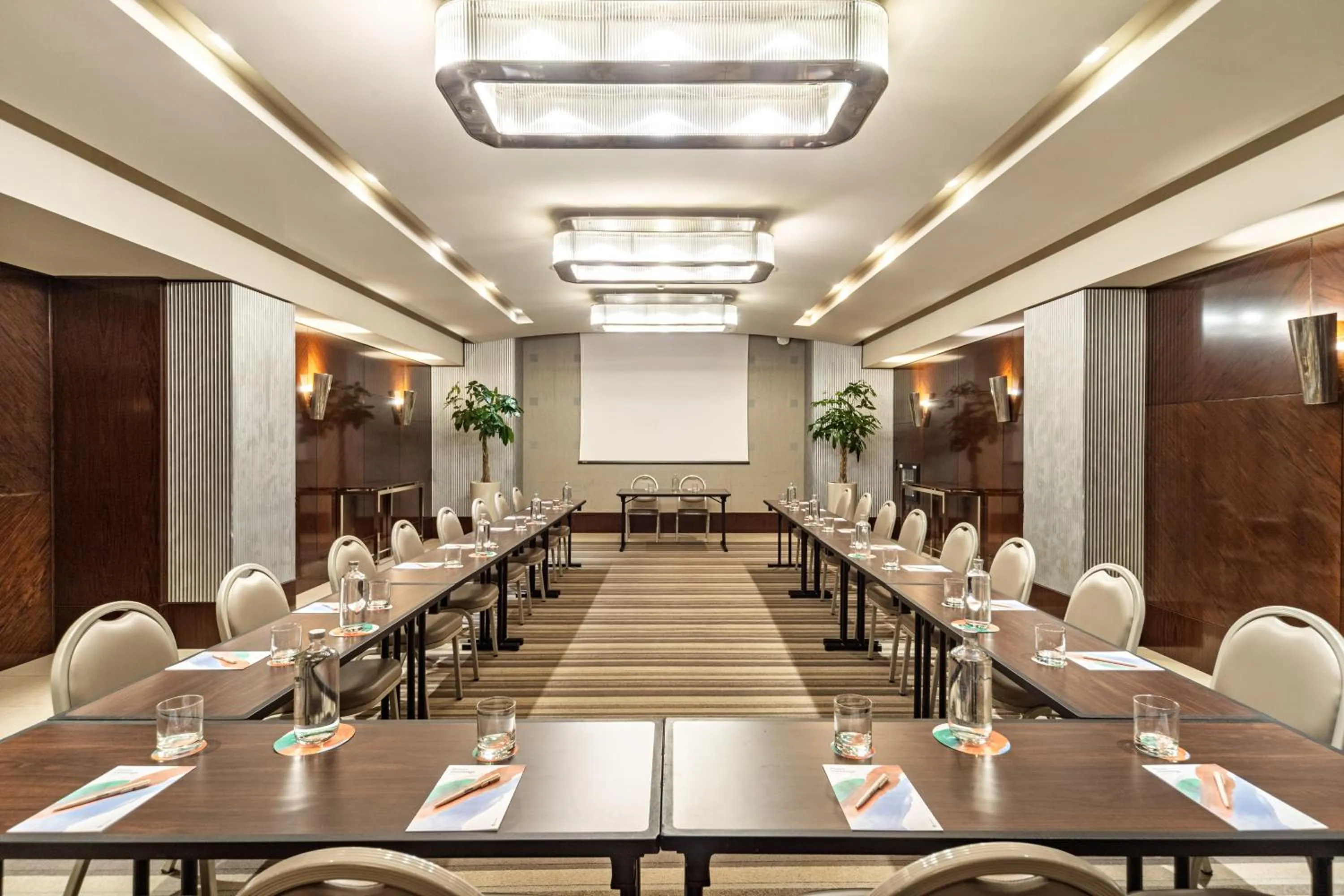 Meeting/conference room in Meliá Genova