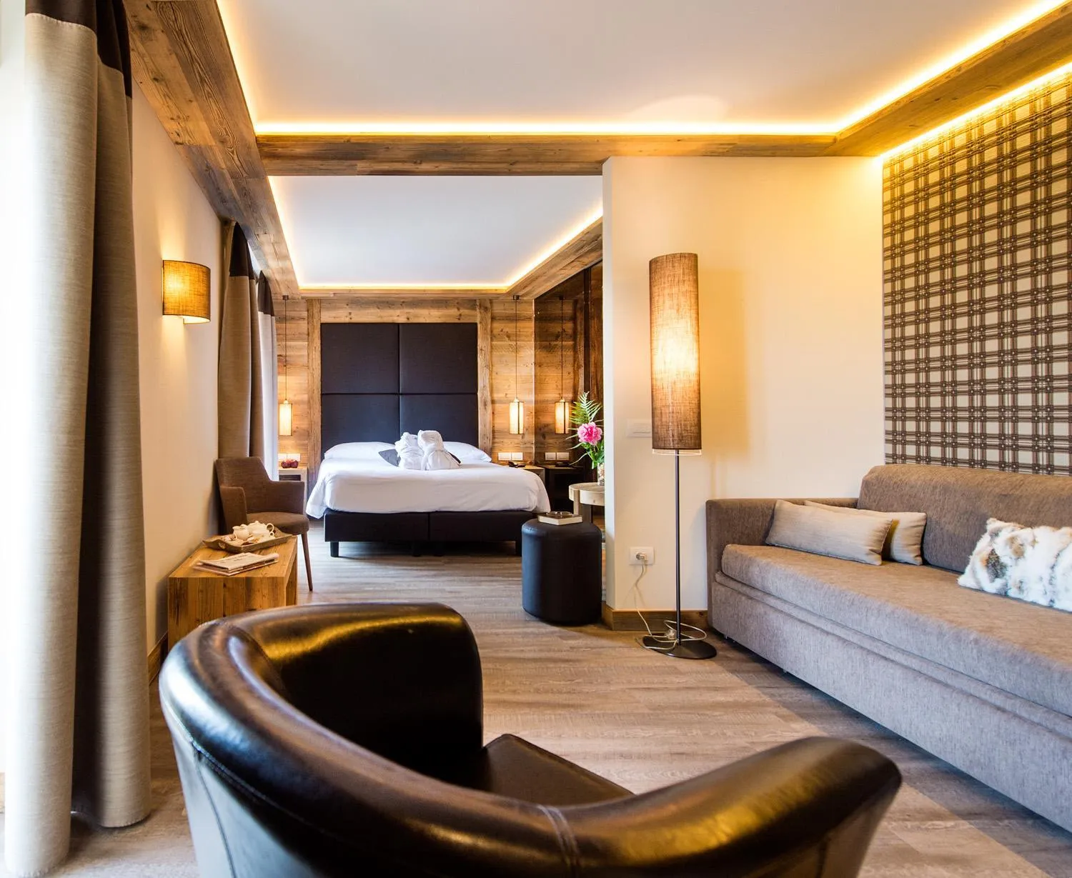 Photo of the whole room, Bed in Alp Wellness Sport Hotel Panorama